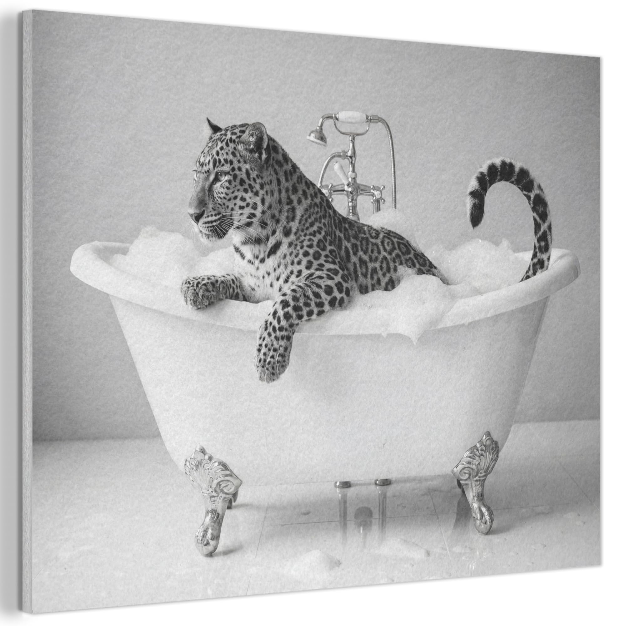 MuchoWow© Felt Panel 100x70 cm House Touch for Living Space Modern Visuals Decoration Wall Art Leopard - Bathtub - Minimalist