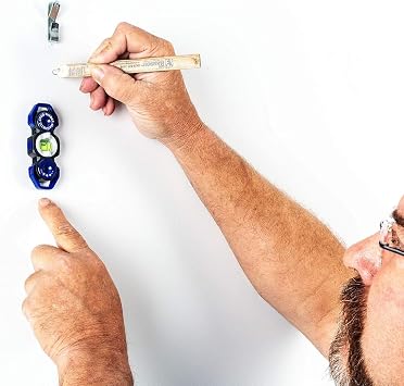 Magnetic Stud Finder and Leveler, Pocket Size and Battery Free