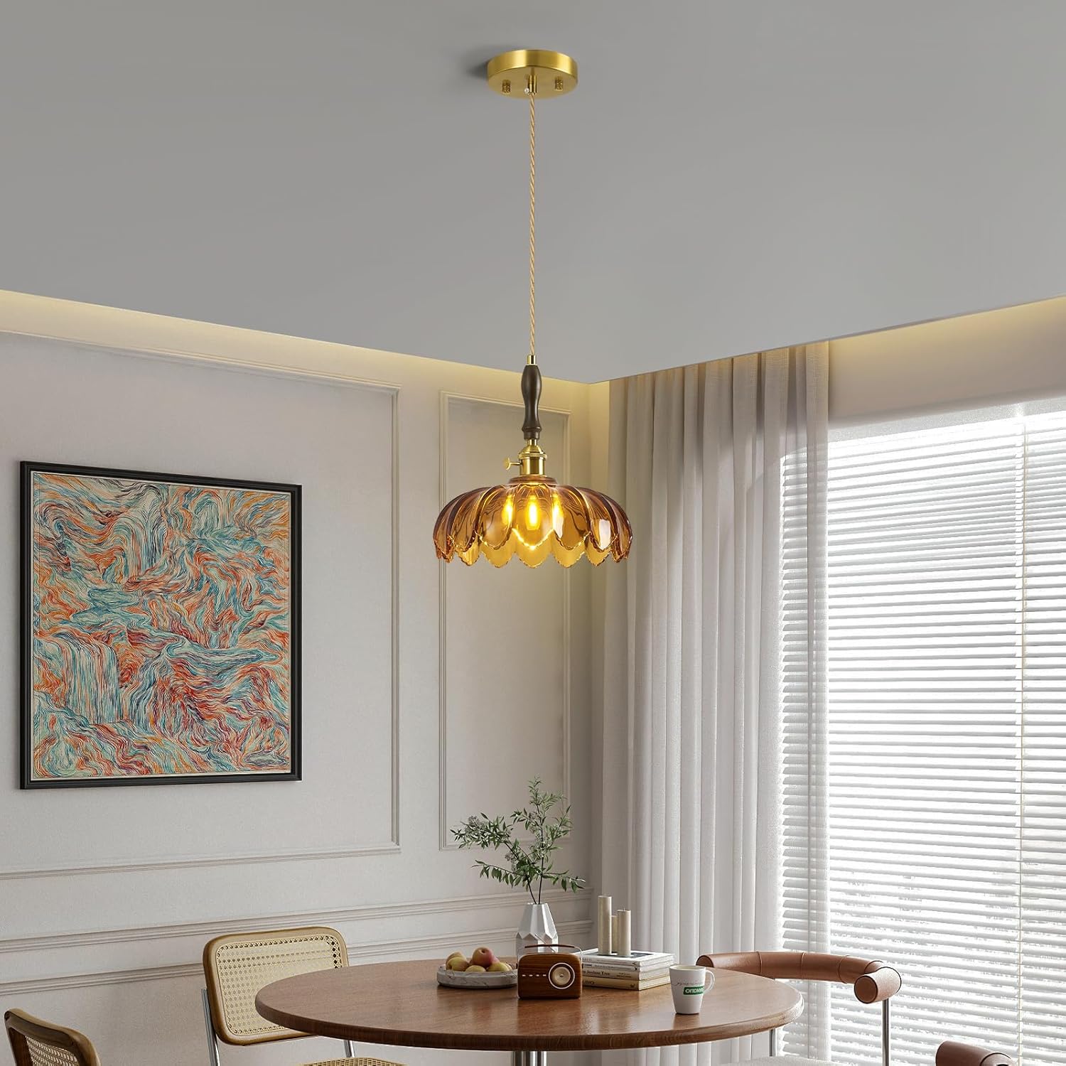 Modern Tawny Glass Pendant Light Retro Flower Glass Hanging Lamp Gold Brass Decorative Adjustable Ceiling Hanging Light Suitable for Kitchen Island Bedroom Dining Room Living Room