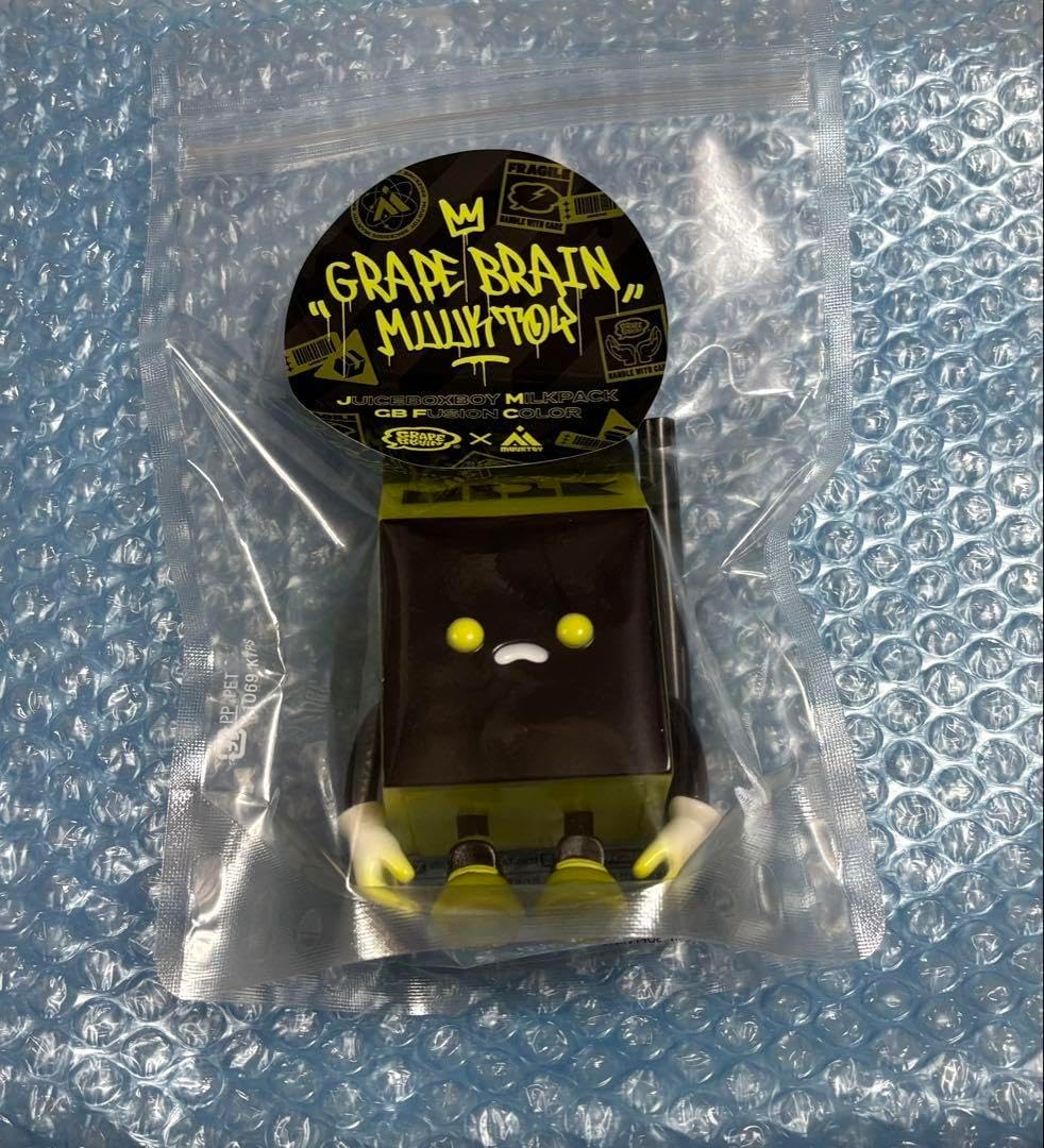 ヤマシロマニア muuktoy grape brain ソフビ