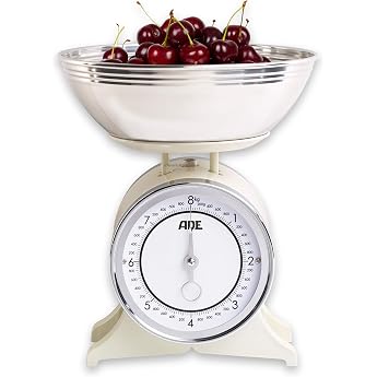 ADE Mechanische K chenwaage im Retro-Stil pr zise Anzeige bis 8 kg klassische analoge Sch sselwaage aus Metall hochwertige abnehmbare Schale aus Edelstahl cremewei