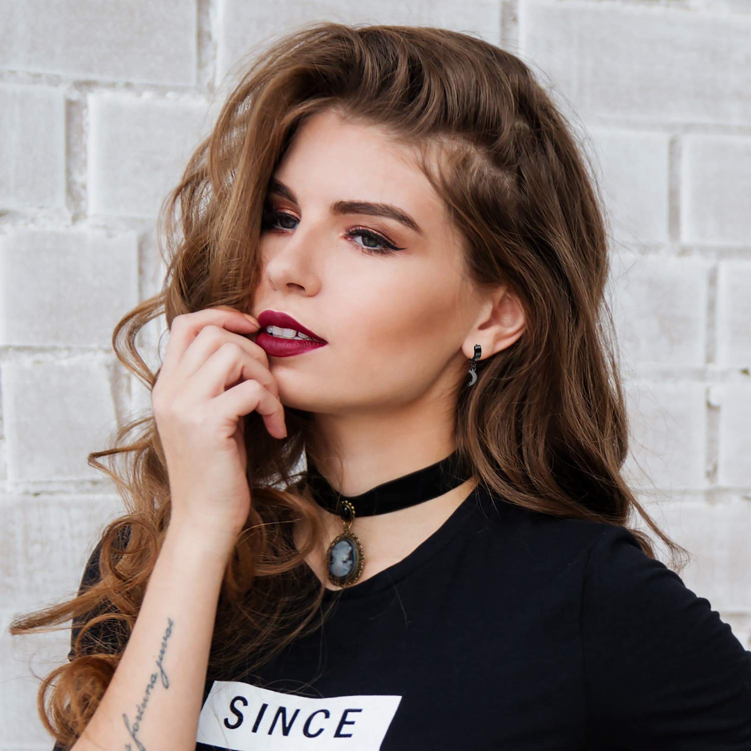 Aretes de aro colgantes de acero inoxidable con luna negra para hombres y mujeres, Acero inoxidable, No es una piedra preciosa 5