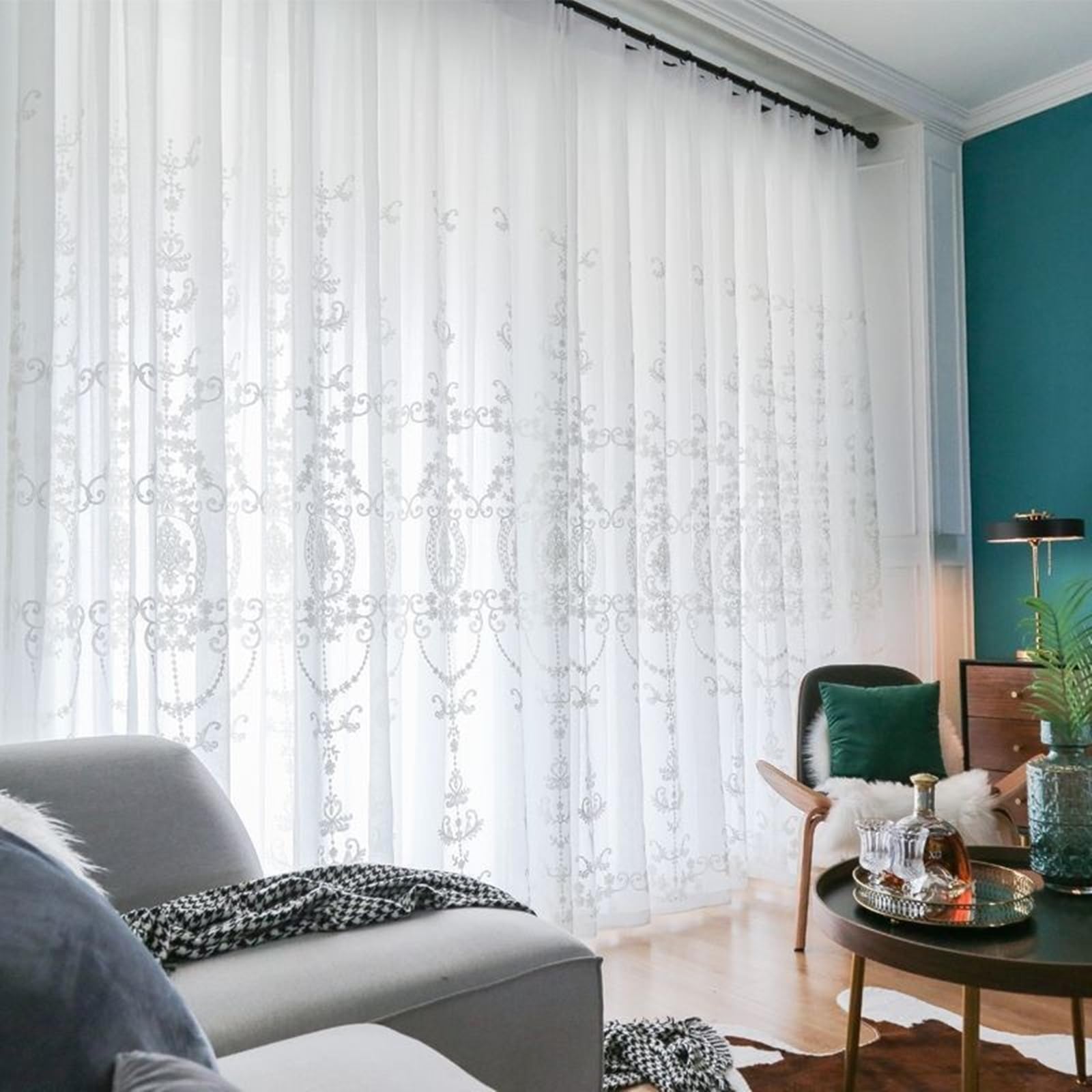 Voilage 102 x 244 cm à Gaze Blanche Florale pour Illuminer un Salon Cosy