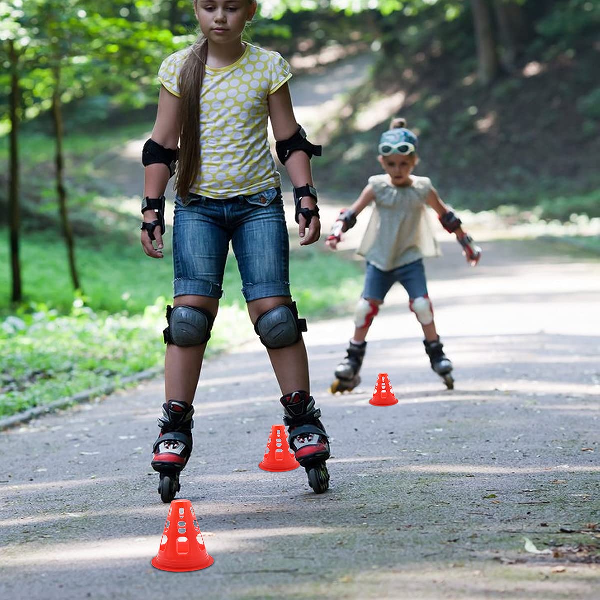 Slalom Coni di Allenamento, 40 Pezzi Sport Coni di Addestramento Set Coni Sport Cono di Traffico Colorato del Mucchio di Pattinaggio per Bambini Sport Addestramento del Cane