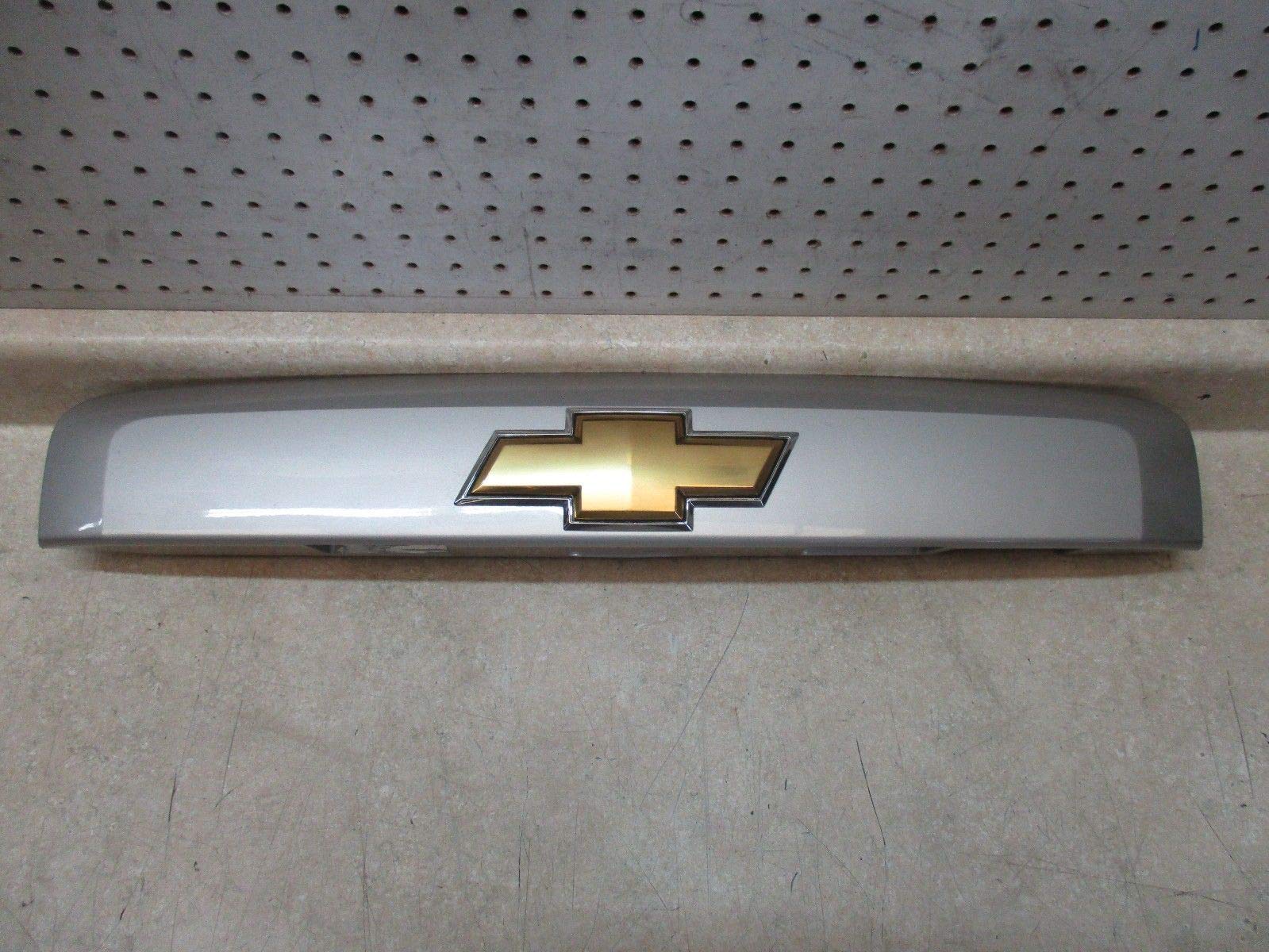 Amazon.com: Genuine GM 22777529 Liftgate Applique : Automotive