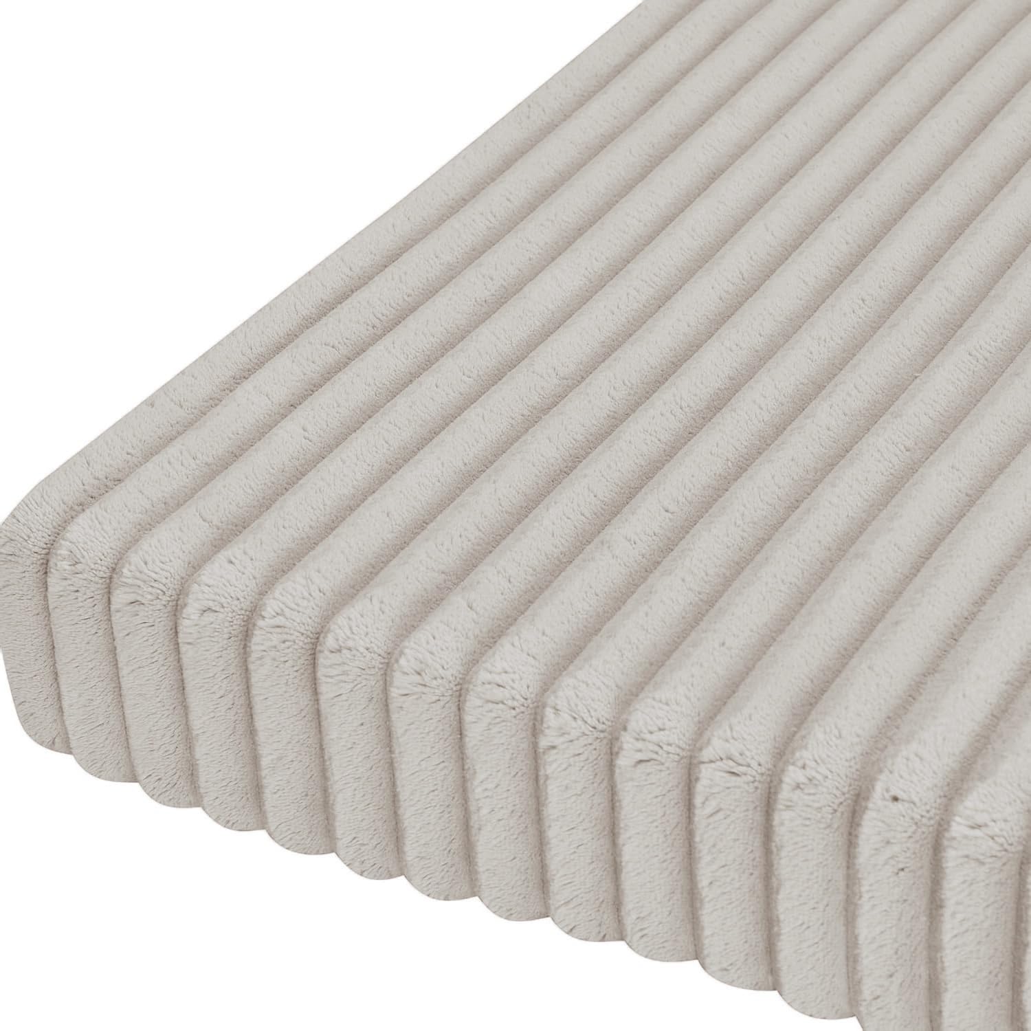 Coussin de banc de jardin pour des instants de détente sur la terrasse