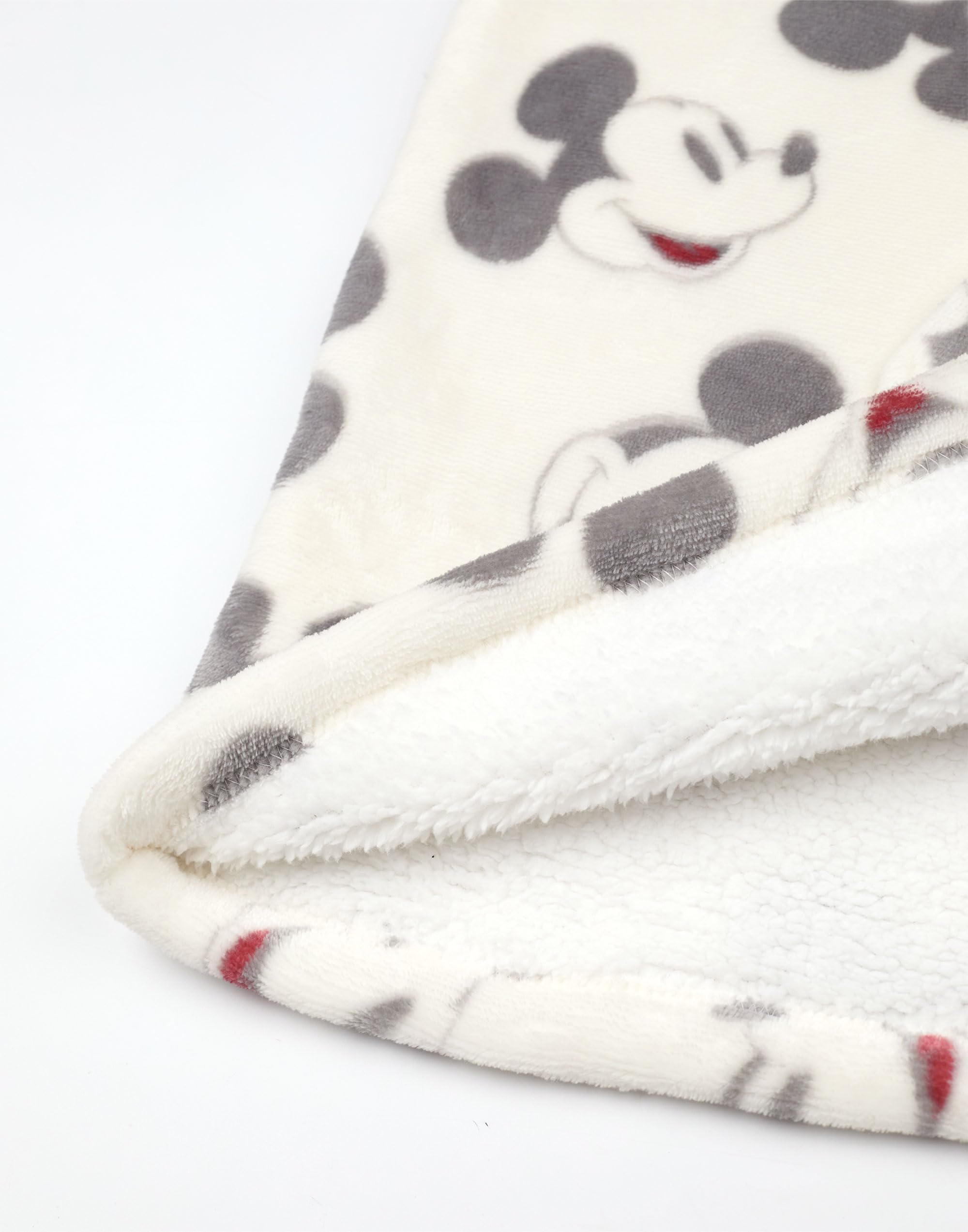 Disney Mickey Mouse Hooded Wearable Blanket Femme