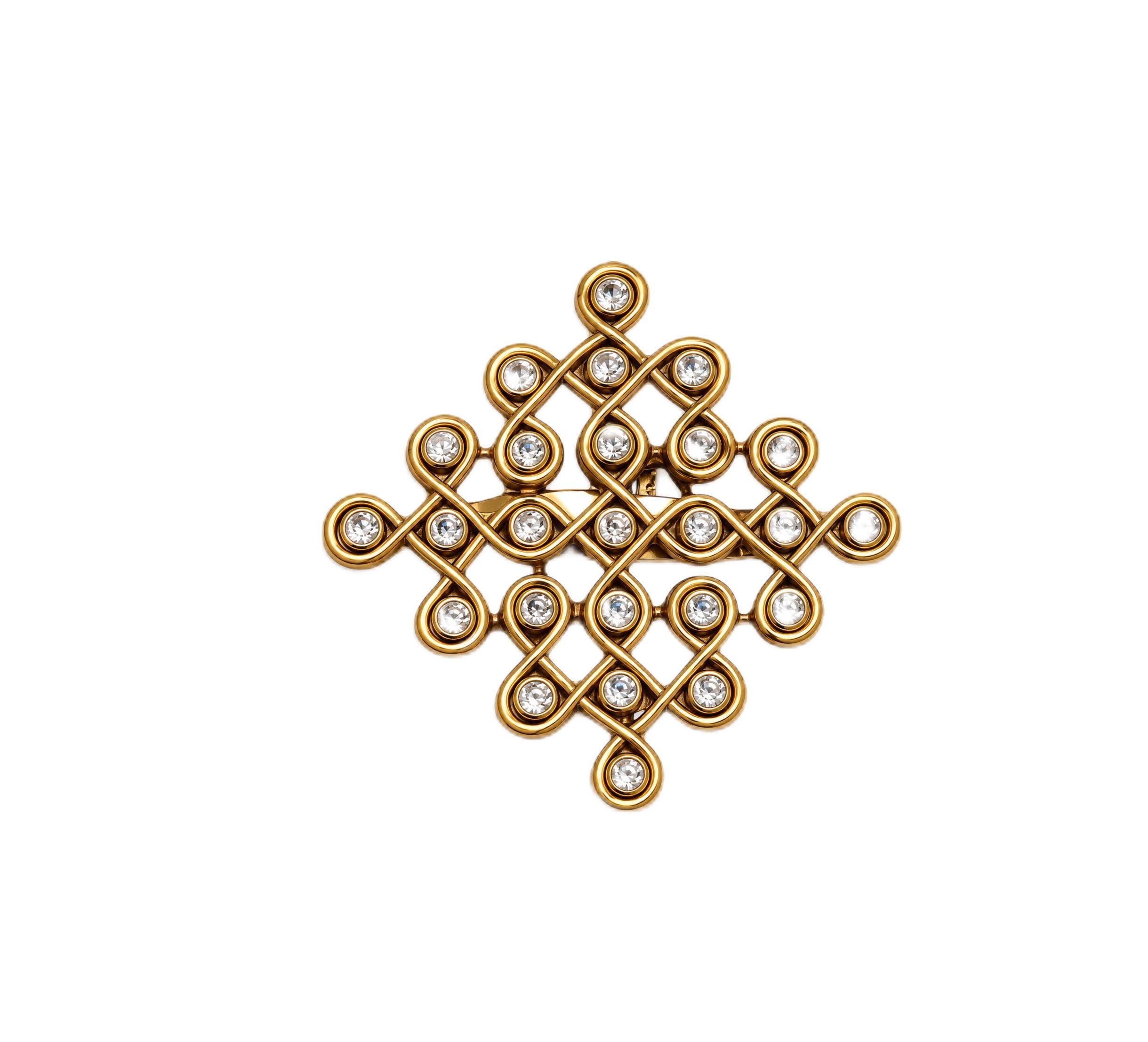 Handmade Kolam Design Saree Brooch Pin for Women & Men | Gold Finish Crystal Stone Brooch | Traditional Saree Pin | Unisex Ethnic Brooch for Saree, Shawl, Dupatta, Blazer, Kurta & Coat | White Stone-picture-11