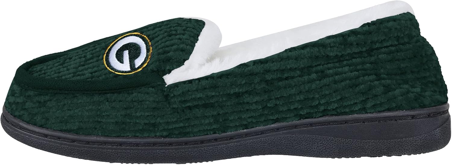FOCO Green Bay Packers Chunky Knit Moccasin - Womens Small