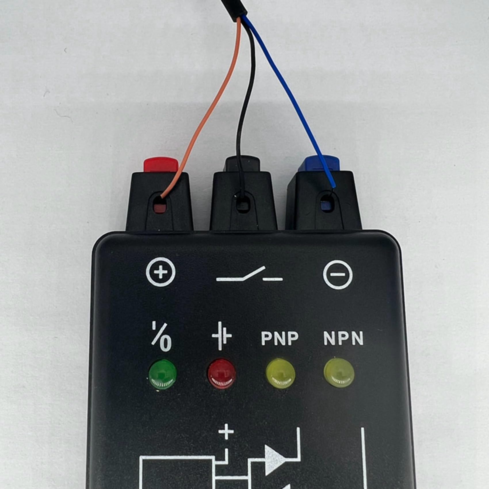 2X Neuer -800 Photoelektrischer Schaltertester, Näherungsschalter, Magnetschaltertester, Sensortester (Ohne 2 X 9-V-Batterie)