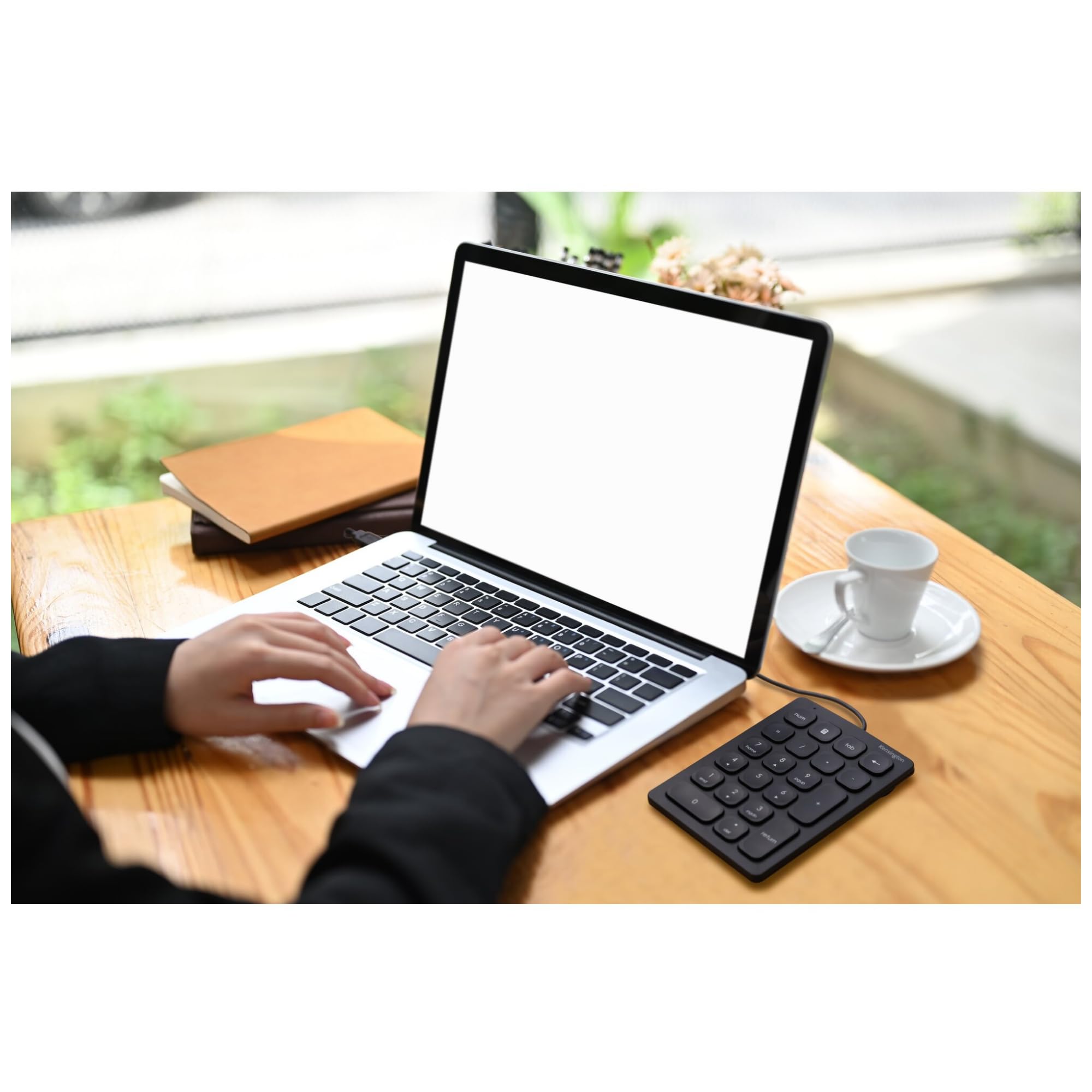 Kensington Teclado Numérico con Cable para USB-A de 21 Teclas con 4 Teclas de Acceso Directo para Ordenadores con Windows, macOS y Chrome OS, K79820WW