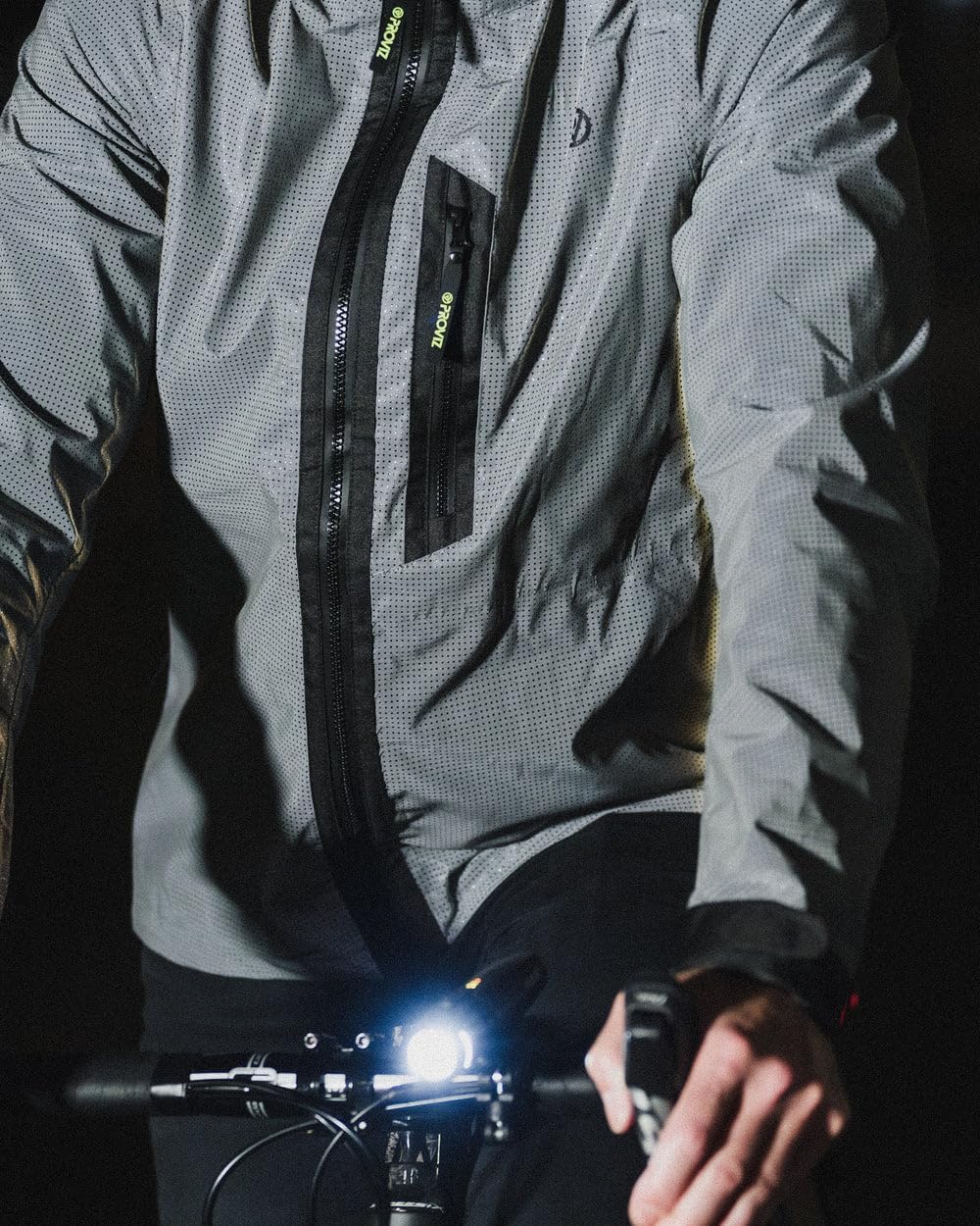 REFLECT360 Plus APEX Men's 100% Reflective Waterproof Cycling Jacket - Image 6