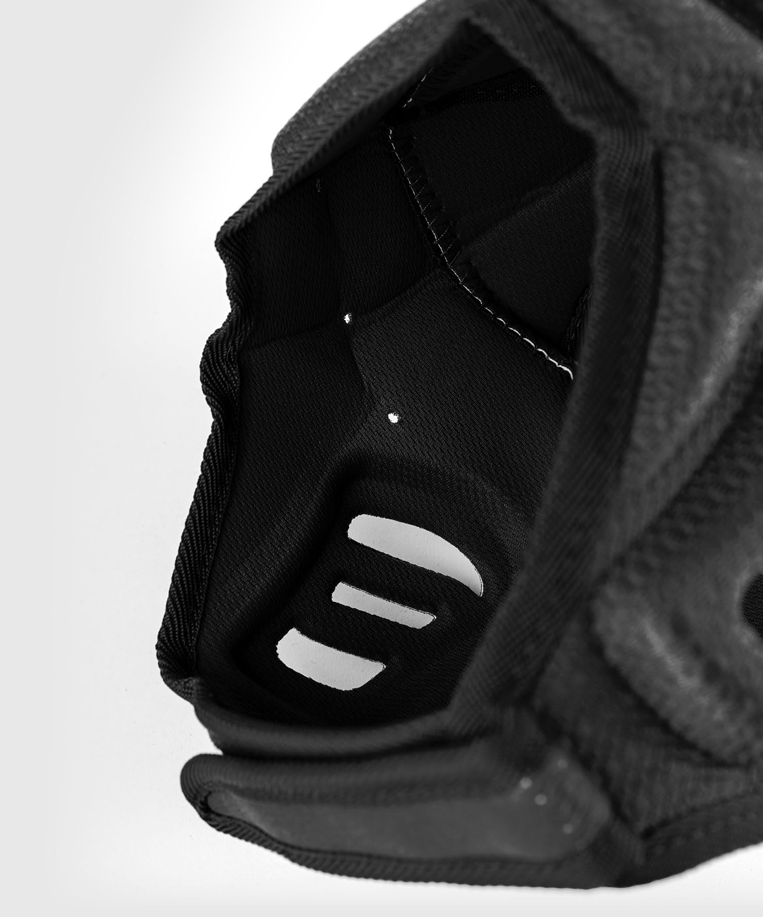 Venum Elite Protect Football Casque Softshell