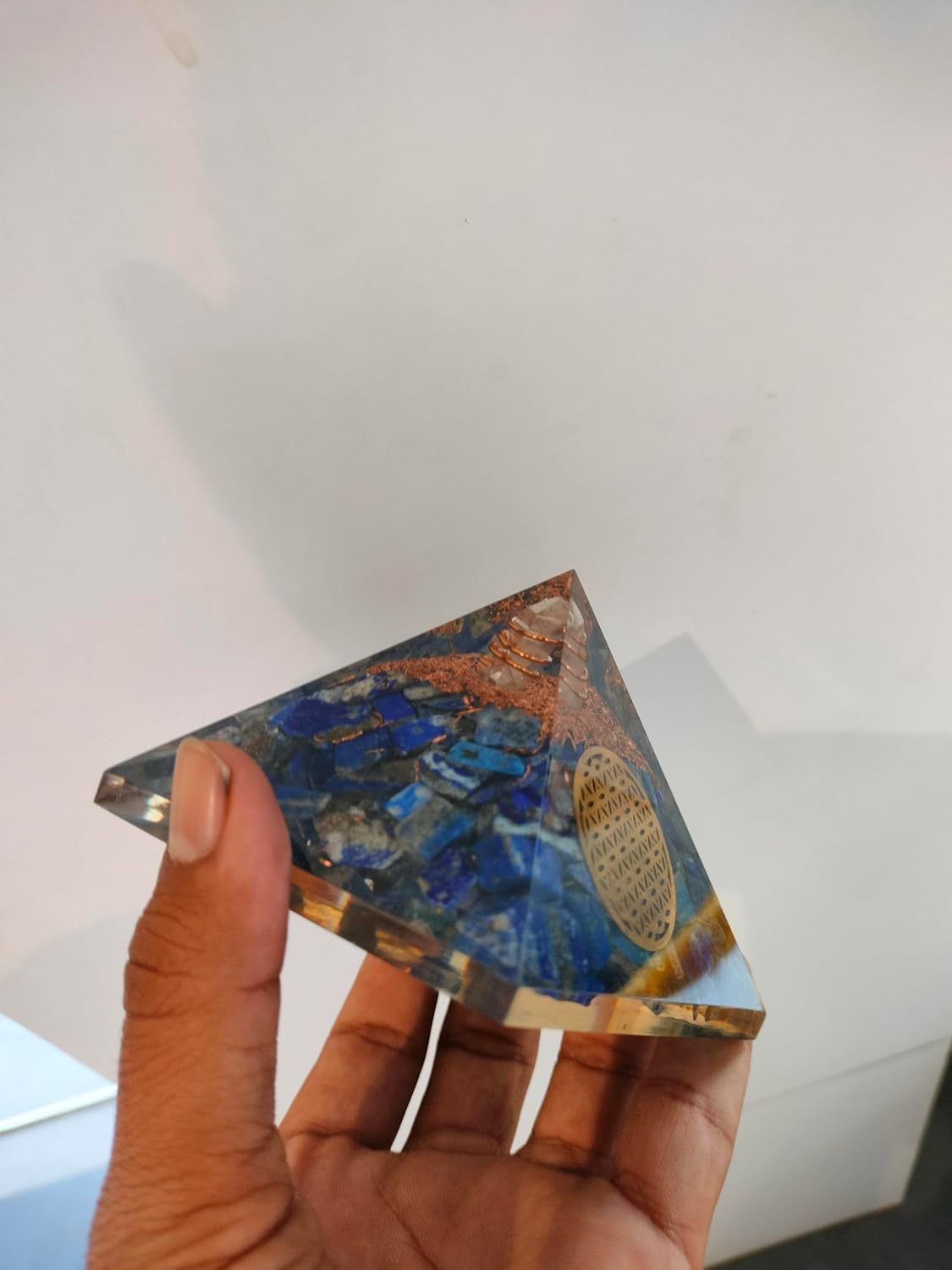 Lapis Lazuli Crystal Orgone Pyramid with Copper Coil, Energy Healing, EMF Protection, Meditation Decor 1 pcs Pack
