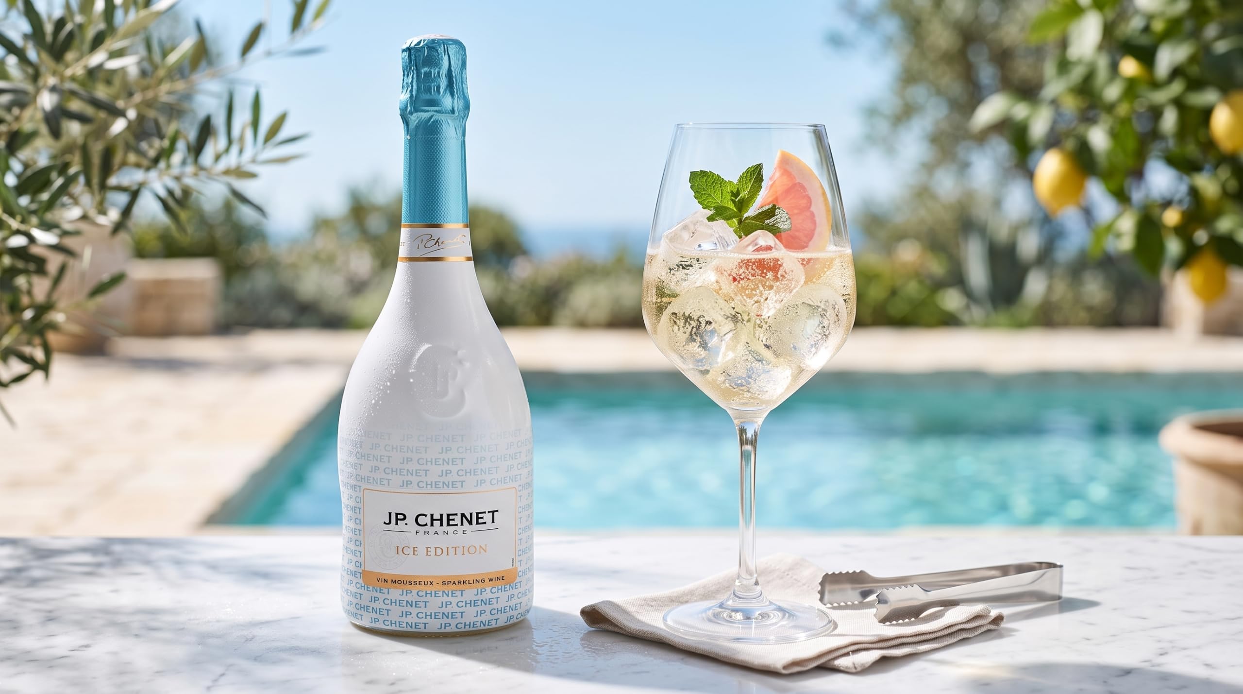 JP Chenet - Ice Edition Vin Mousseux Blanc Demi-sec, France (6 x 0.75 L)