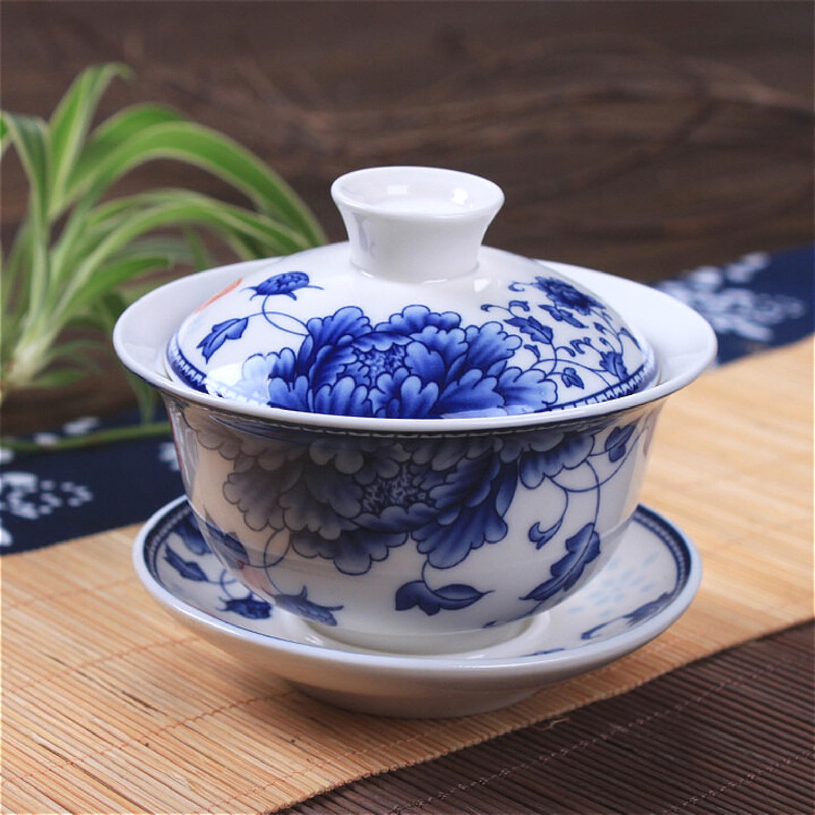 Gaiwan en porcelaine blanche 150 ml pour éviter le thé amer