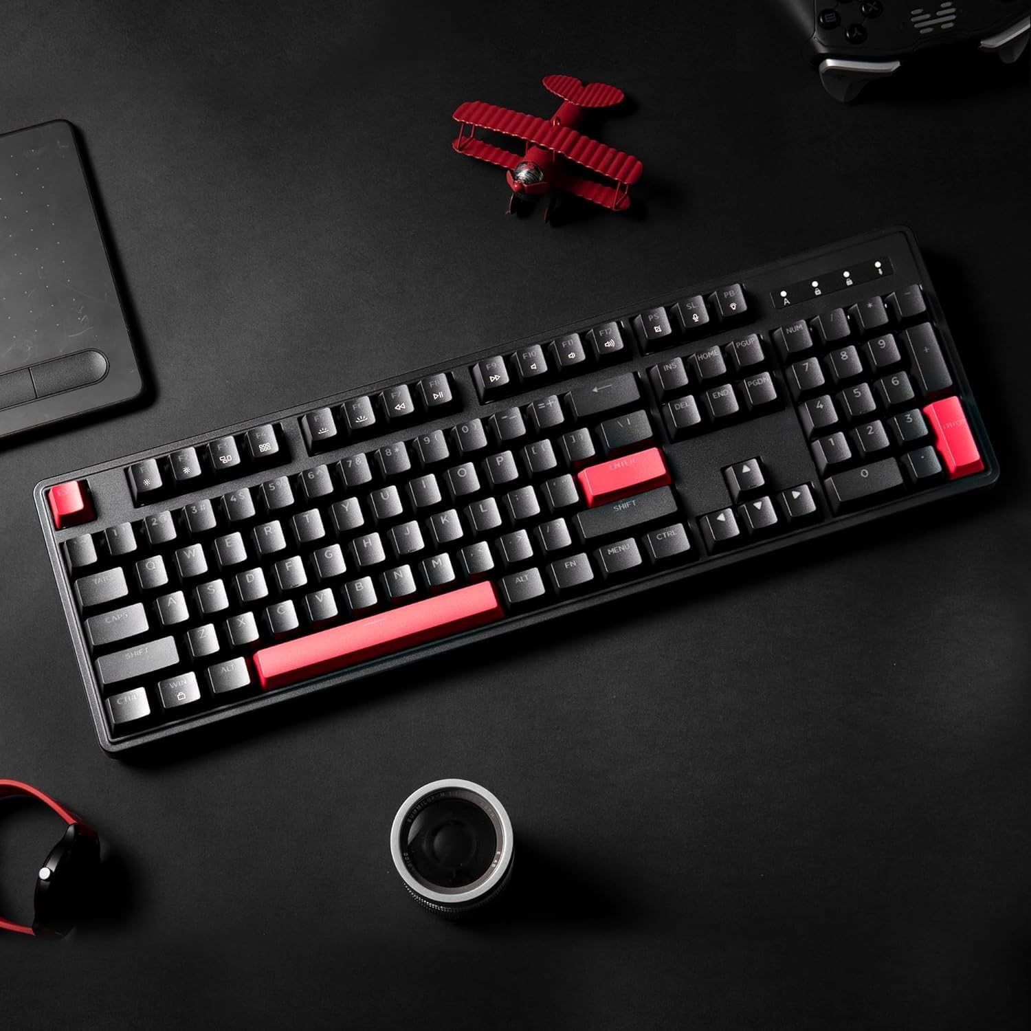 LEMOKEY Tastiera da gioco personalizzata X2 QMK/VIA e mouse M551, programmabile a 104 tasti, supporto con guarnizione per layout completo, retroilluminazione rossa, tastiera meccanica cablata con
