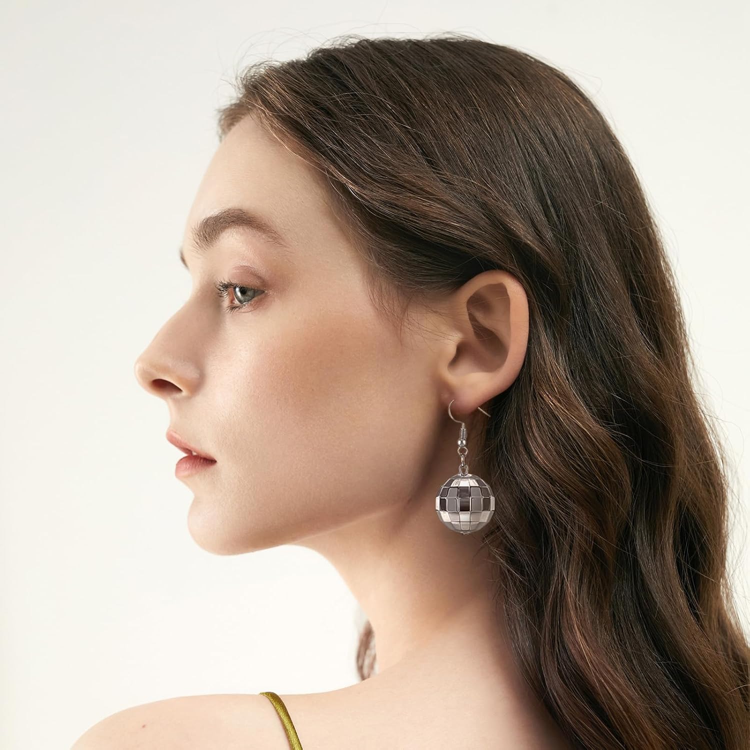 70s Disco Accessories Women's Disco Costume Jewelry Set with Sequin Hat Sunglasses Hair Tinsel Headband Disco Ball Necklace Earrings for Theme Party - Image 3