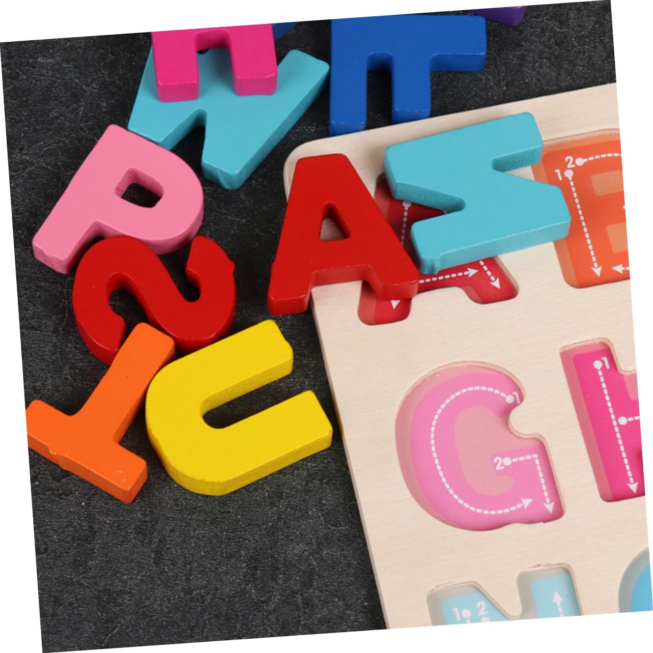 Puzzle Educativo de Madera para Números y Alfabeto Mayúsculas Colores Brillantes Juguetes Didácticos para Desarrollo Cognitivo y Habilidades Matemáticas Seguro y Ecológico