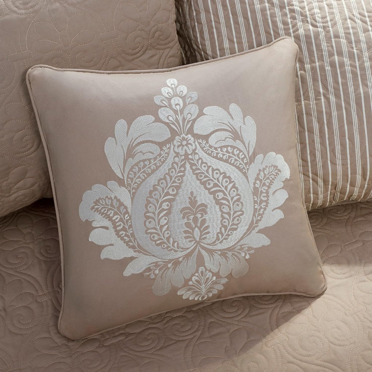 6 Piece Reversible Daybed Cover Set Khaki Daybed Cotton Khaki Super Value 6 Piece Reversible Daybed Coverlet Set Guest Bedroom Elegant Finish