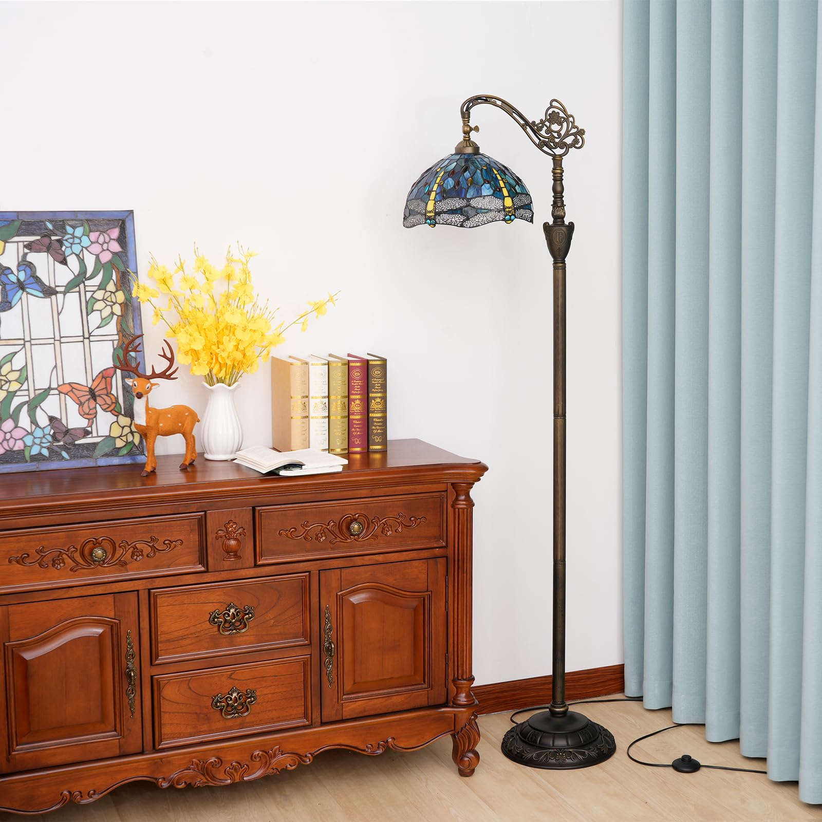 Lampa podłogowa Tiffany Vintage Lampa stojąca Zielono-niebieska lampka podłogowa ze szkła witrażowego Rustykalna lampa podłogowa z regulowanym kątem nachylenia do dekoracji wnętrz Salon Sypialnia