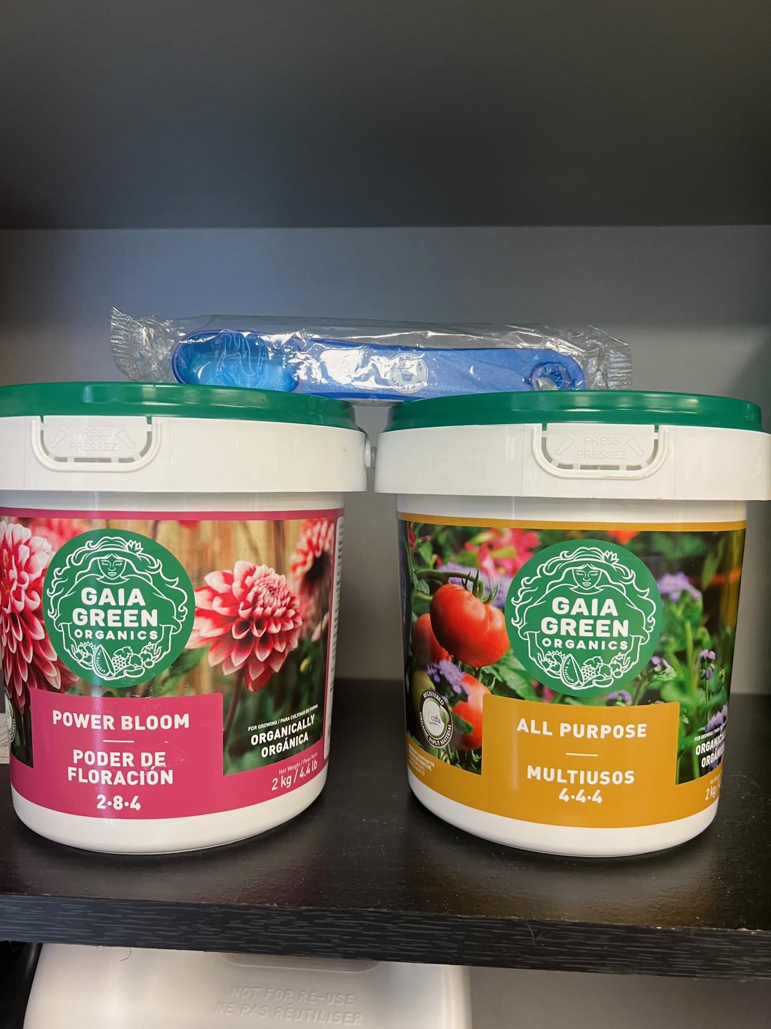 Gaia Green All Purpose and Power Bloom 2 Kg Bundle with Measure Master Measuring Set