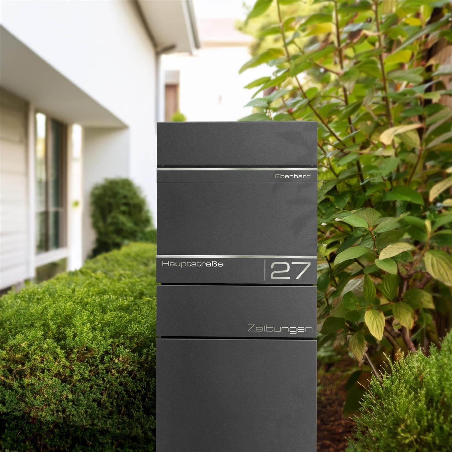 Metzler Standbriefkasten mit Zeitungsfach | Hochwertiger Stahl, Pulverbeschichtung in DB 703 Eisenglimmer | Individuelle Lasergravur, Absenkautomatik, inkl. Montagematerial & 2 Schlüssel | Alves 2
