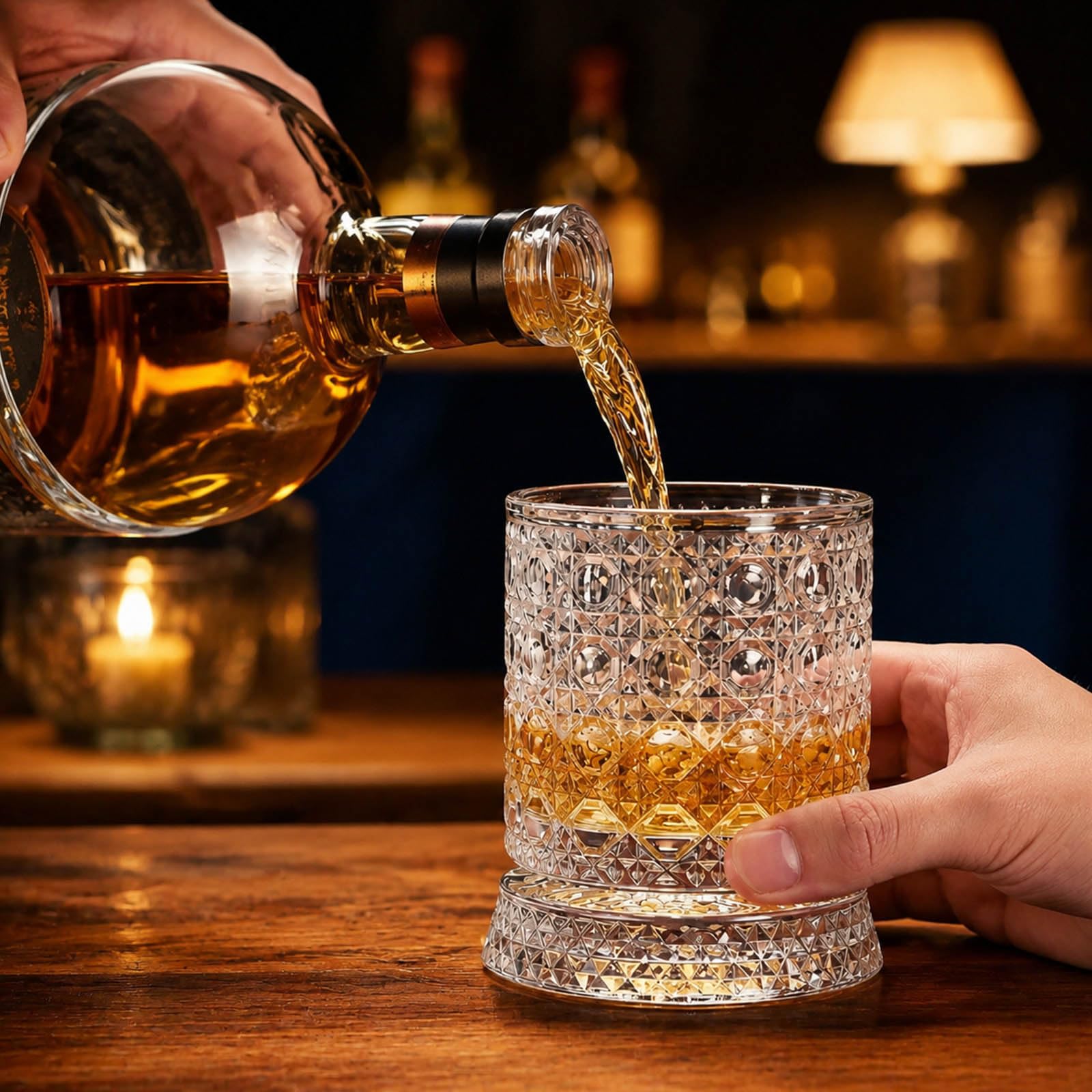 Rotating Whiskey Glass - 360° Aroma Release -2 Rotating Whiskey Glass - 360° Aroma Release -2