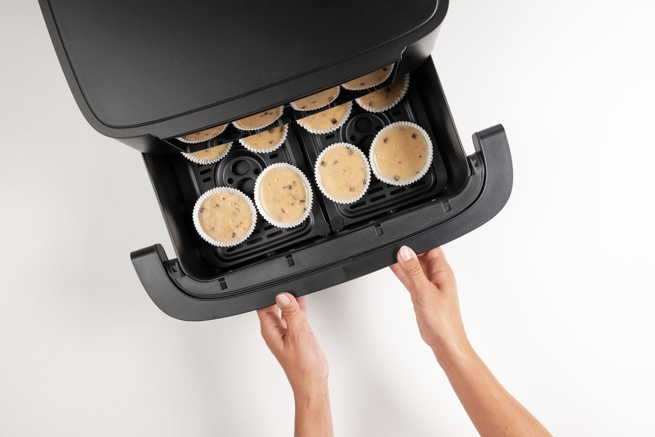 SEVERIN Friteuse à air chaud « Max Zone Flex », Friteuse sans huile avec technologie à air chaud, Air fryer à panier modulable de 9 L, Multicuiseur avec 10 programmes, Noir, FR 9599