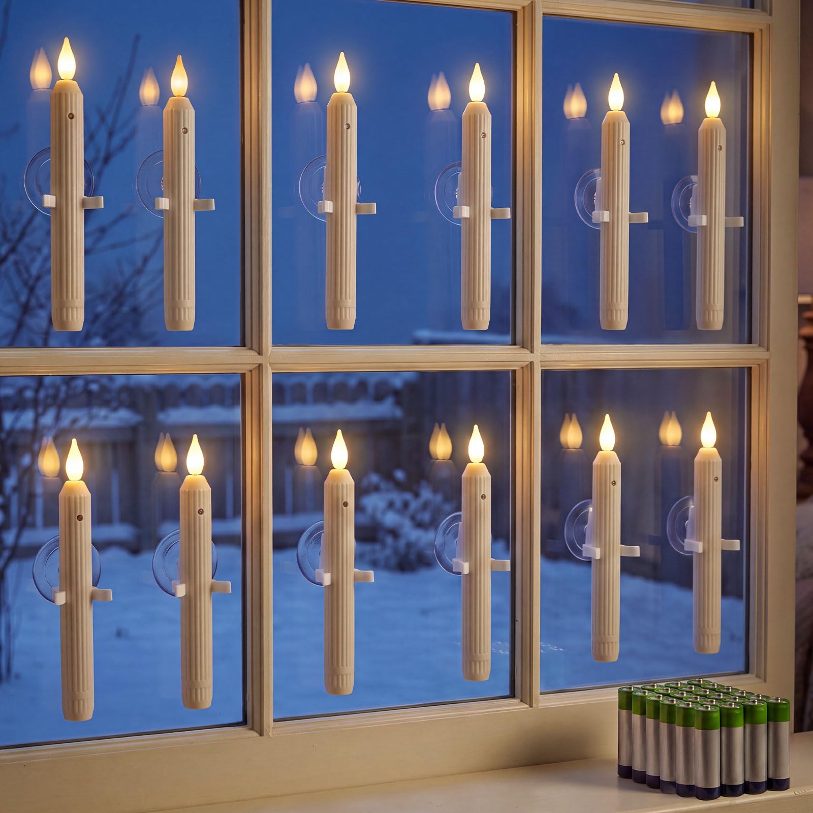 Yungyan Set di 12 candele natalizie per finestre con sensore dal tramonto all'alba, luci per finestre a batteria con 12 ventose e 24 batterie AA, candele a LED senza fiamma per decorazione domestica