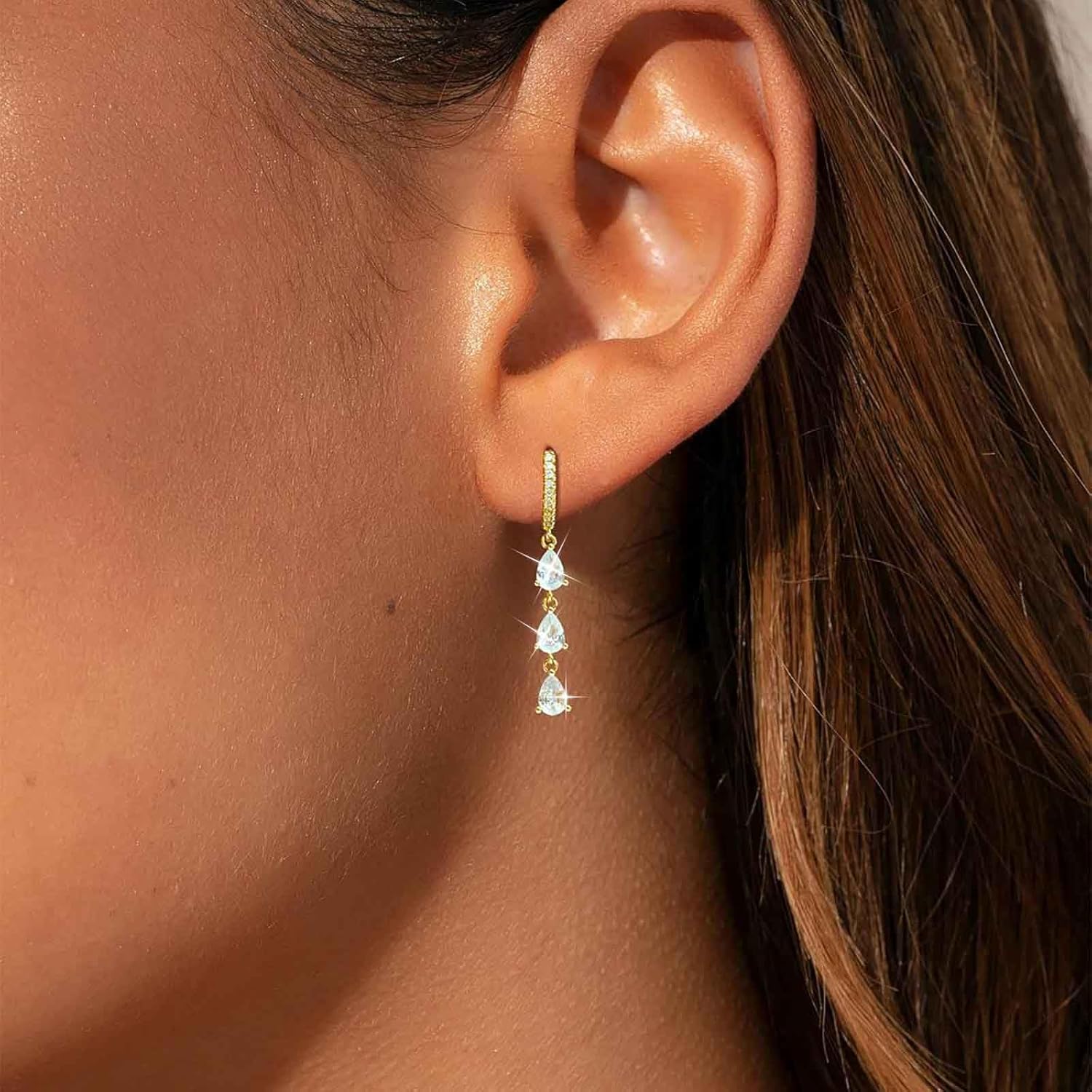 Vintage Crystal Teardrop Hoop Earrings Gold Rhinestone Huggie Drop Earrings Pear Gemstone Dangle Earring Cz Droplet Hoop Earring Cz Waterdrop Jewelry for Women - Image 2