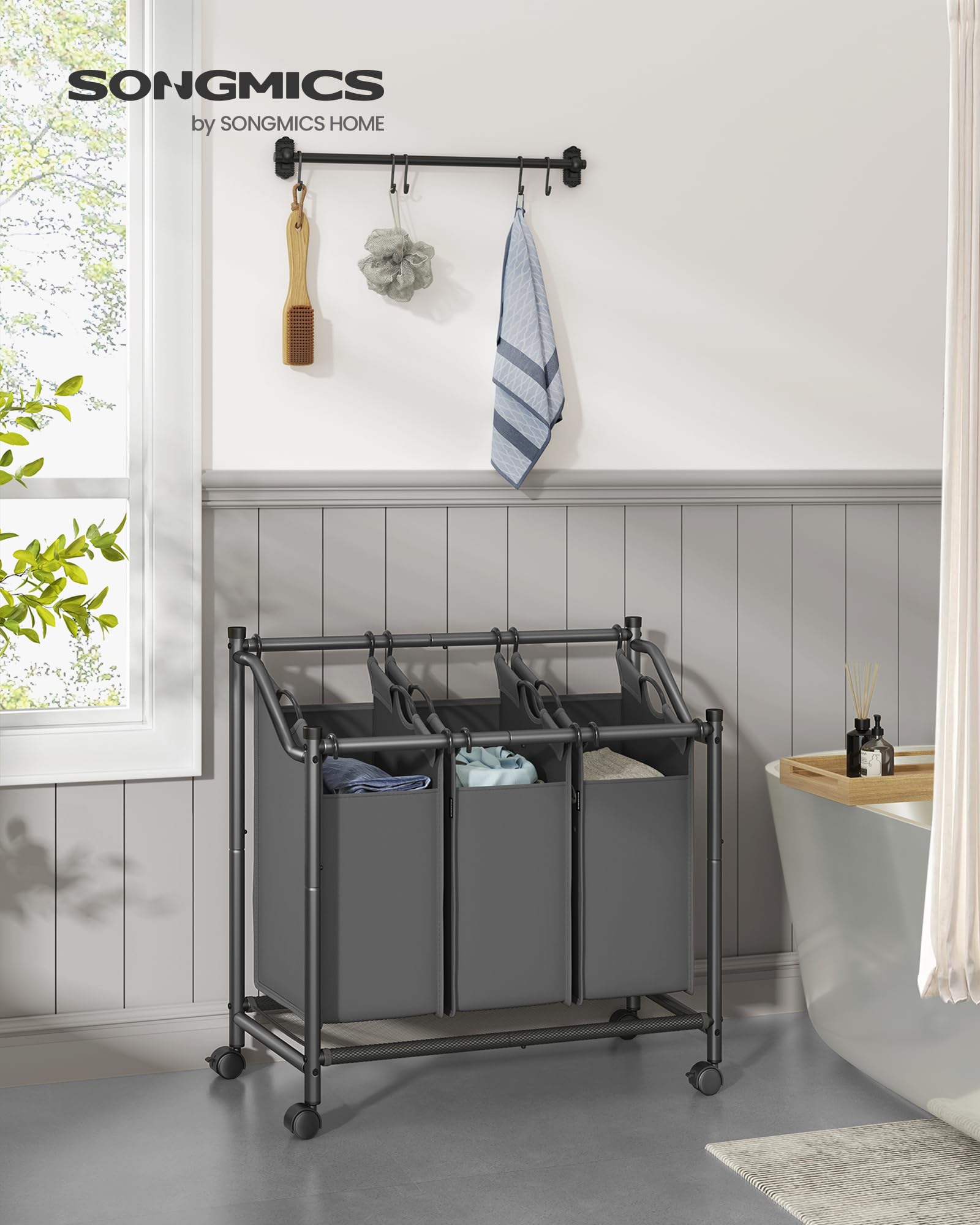 SONGMICS Carrello Portabiancheria, Cesto Porta Biancheria con 3 Sacchi Rimovibili, Carrello per Lavanderia, Camera da Letto, Bagno, 3 x 45 L, Grigio Ardesia RLS102G01