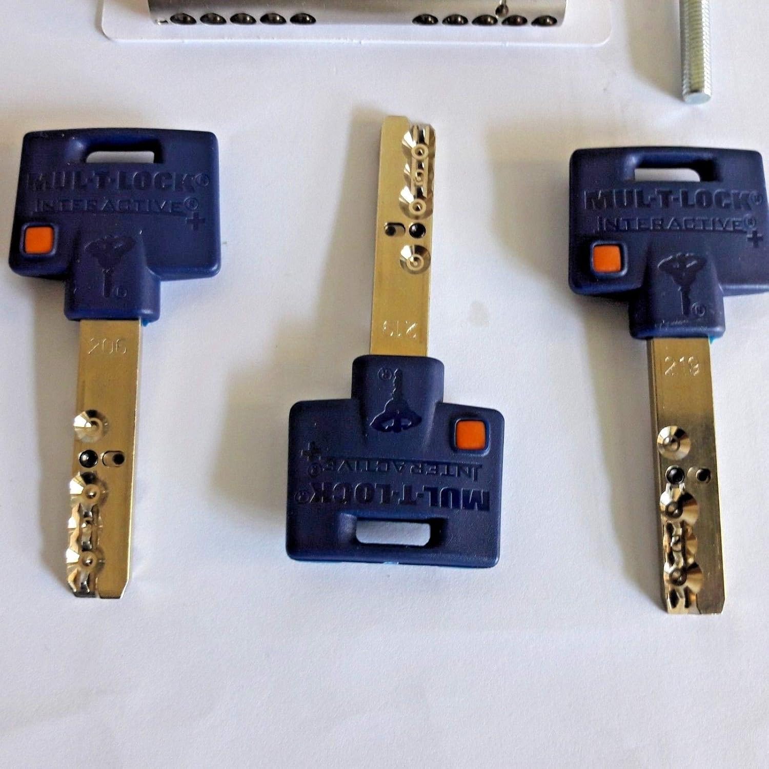 MUL-T-LOCK Interactive + Lock Cylinder Profile Cylinder 3 Keys (31/40)