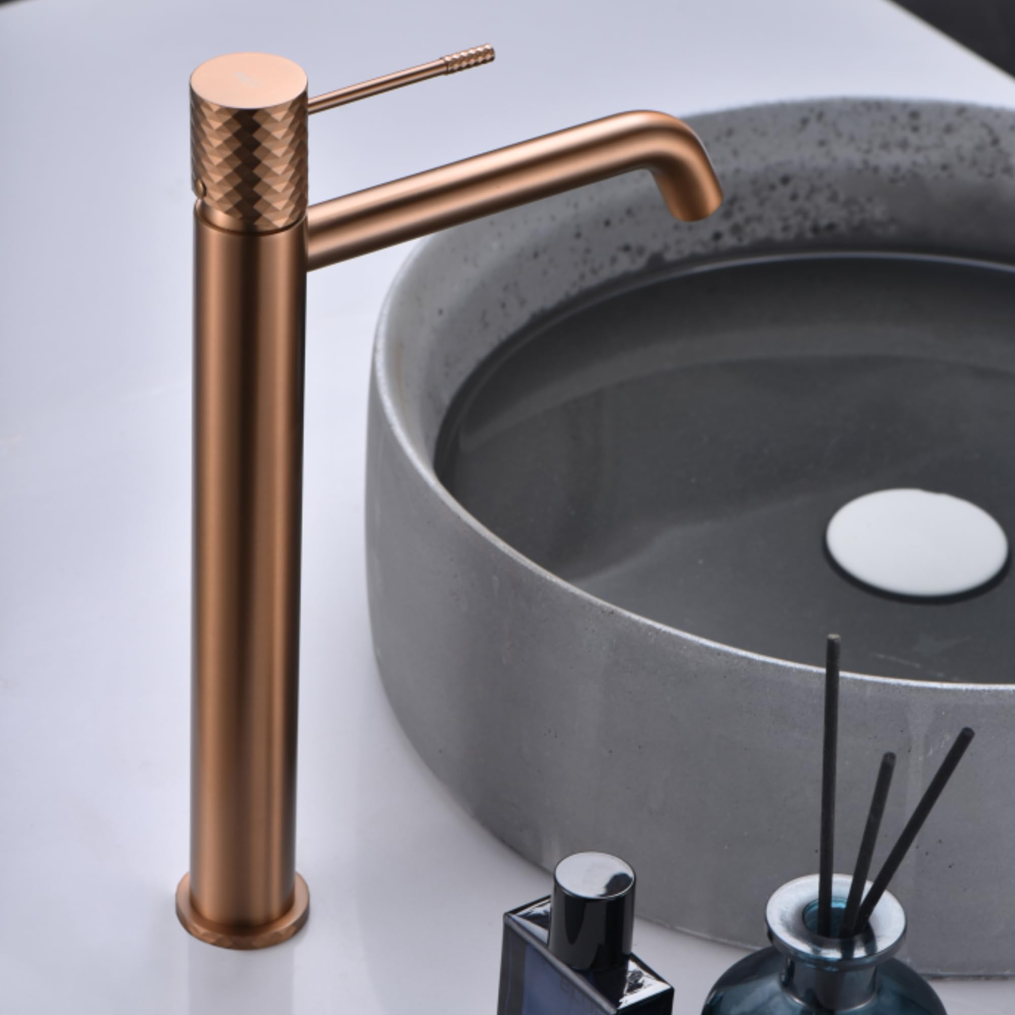 IMEX - Robinet Lavabo Or Rose Bec Haut | Robinet Salle de Bain Mitigeur Eau Froide et Chaude | Robinetterie Monocommande Effet Cascade avec Bec en Laiton et Économie D'Eau | Série Gênes