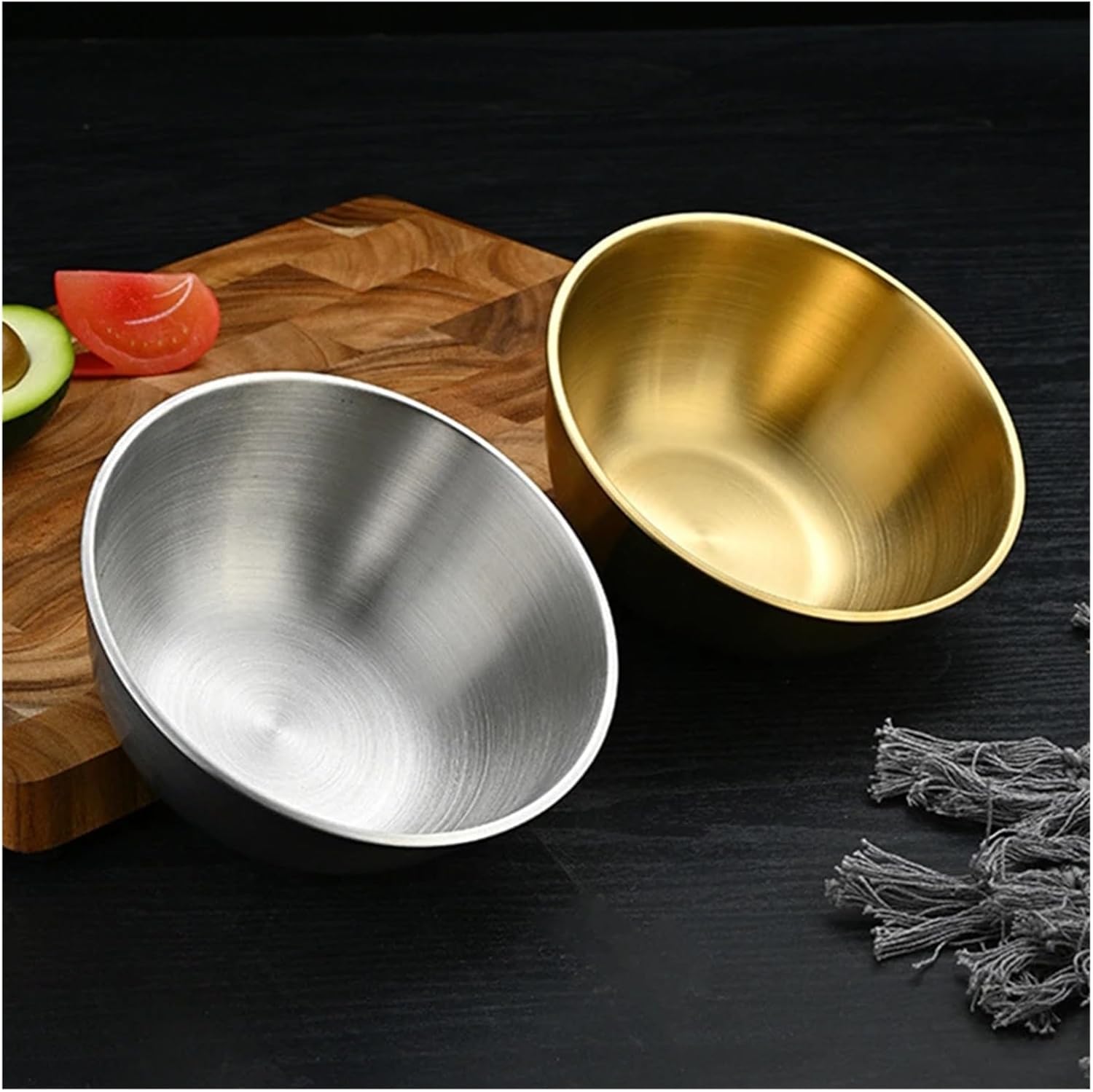 Stainless steel bowl Stainless Steel Fruit Salad Bowls with Scale Large Capacity Soup Noodles Ramen Bowl Food Containers 17/19/25CM(25cm Silver)