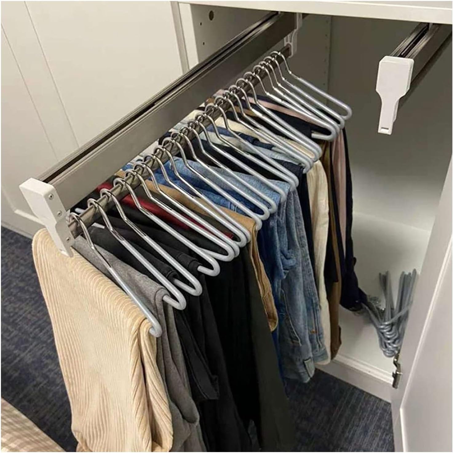 Adjustable Steel Clothes Rail - Extendable Closet Rod for Wardrobe Storage, Space-Saving Hanger for Pants, 25kg Load Capacity, 700mm/27.56inch, Durable & Sturdy Design