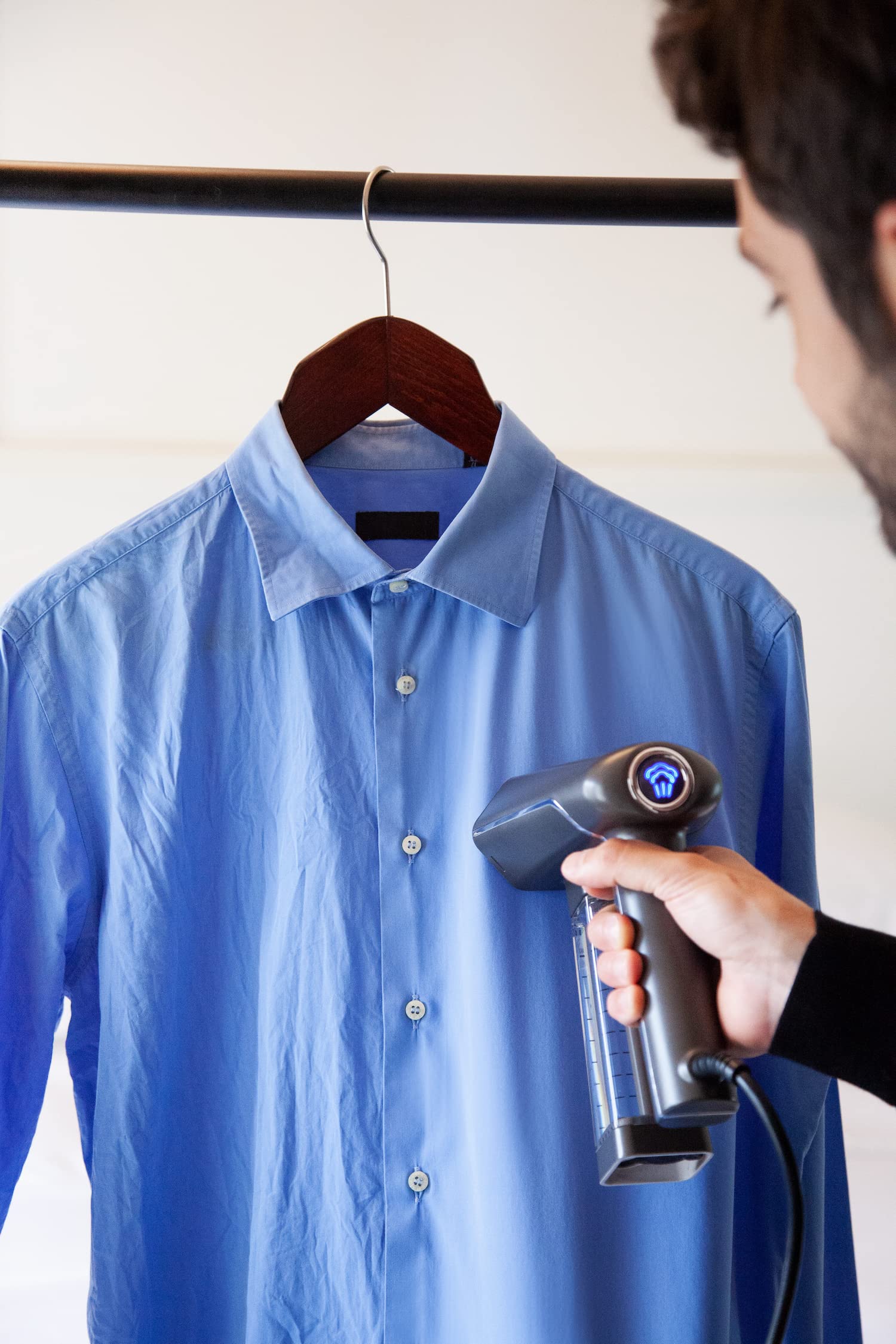 SteamOne - Vapore a vapore 2000W 30g/min Victor SN250MG - Ferro da stiro portatile Autonomia 8min (140ml) - Rimuove il 99,99% delle impurità - Pronto in 40s - Ultra compatto