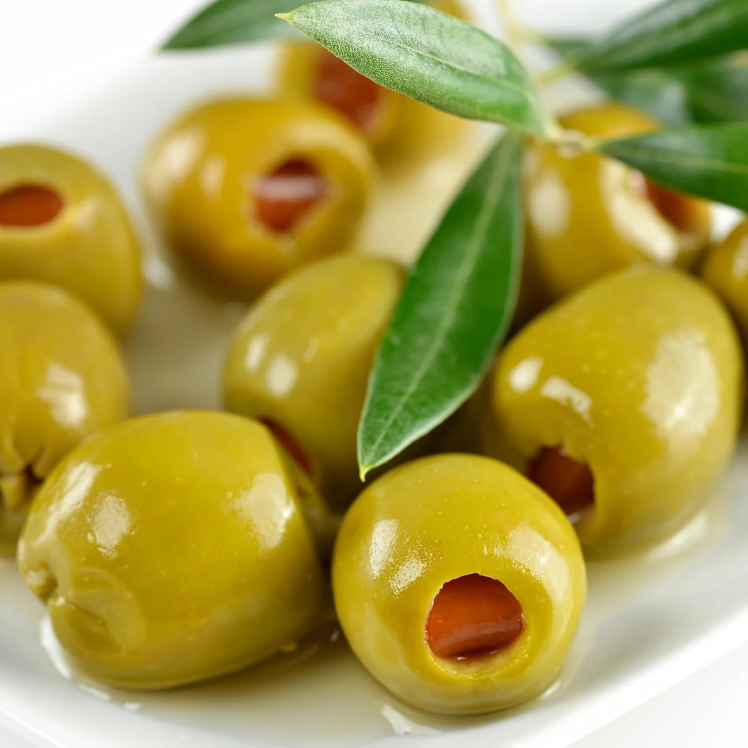 Tabasco Stuffed Spanish Olives – 7.05 oz (200g) – 6-Pack – Spicy Green Olives with Tabasco Sauce by Serpis – Imported from Spain