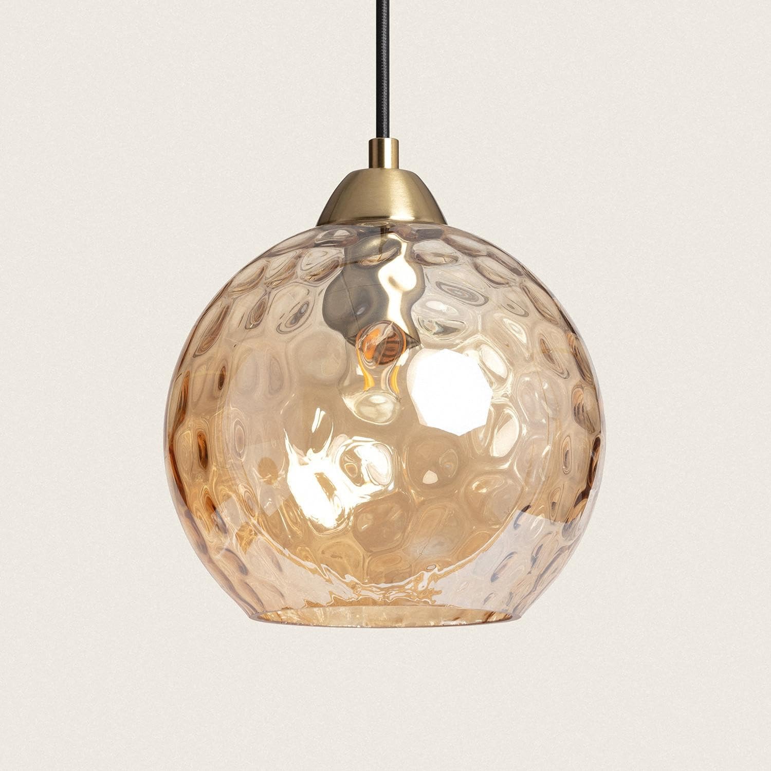 LEDKIA Lampada a Sospensione Vetro Cornelio Ambra | Design Elegante Anni '20 | Compatibile con Lampadine E27 | Metallo e Vetro Resistente | Per Cucina, Soggiorno