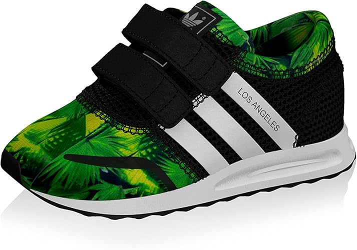 Boys trainers 9.5 Clearance