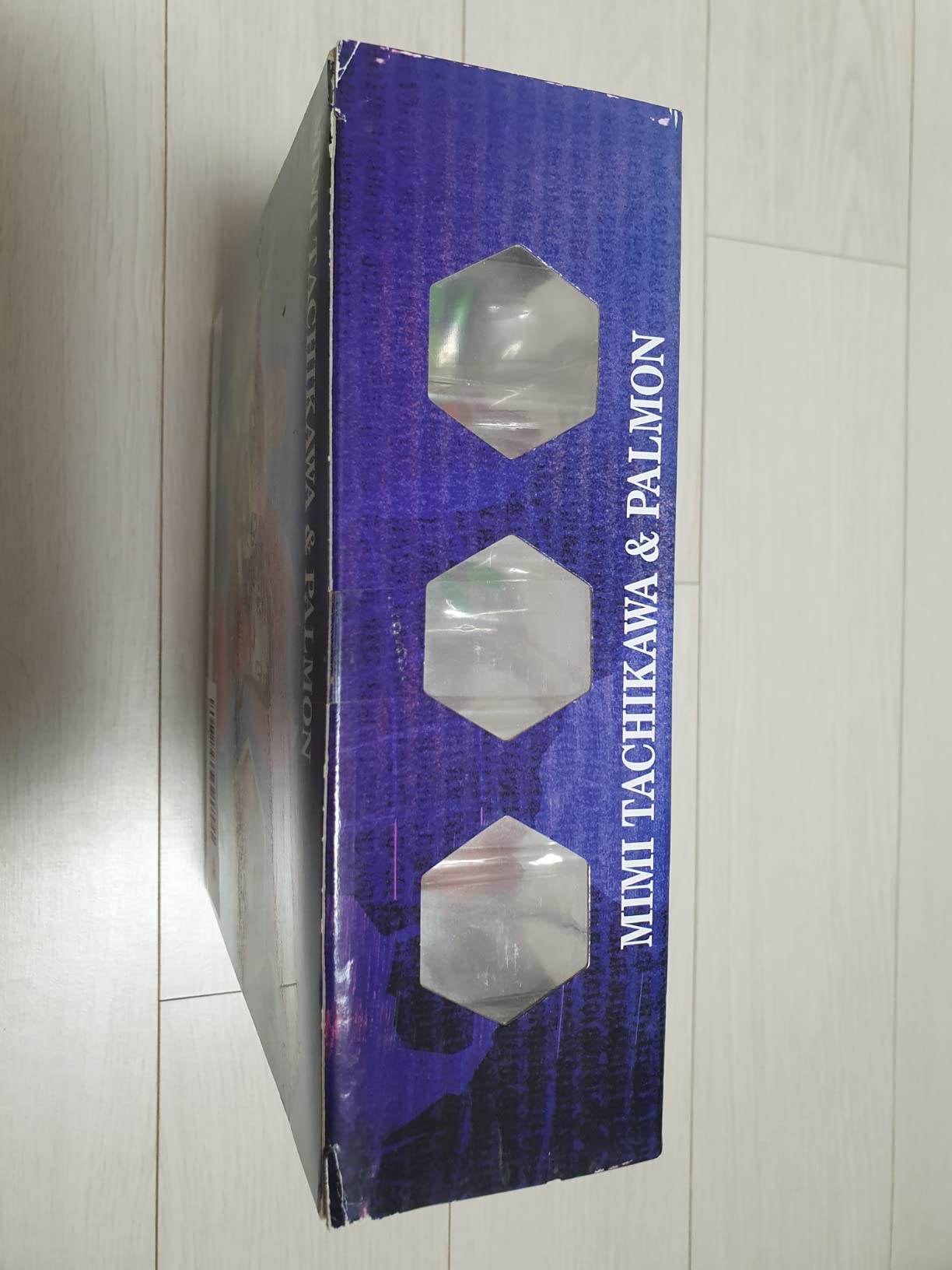 新しい商品だと思って注文しましたが、中古クオリティ