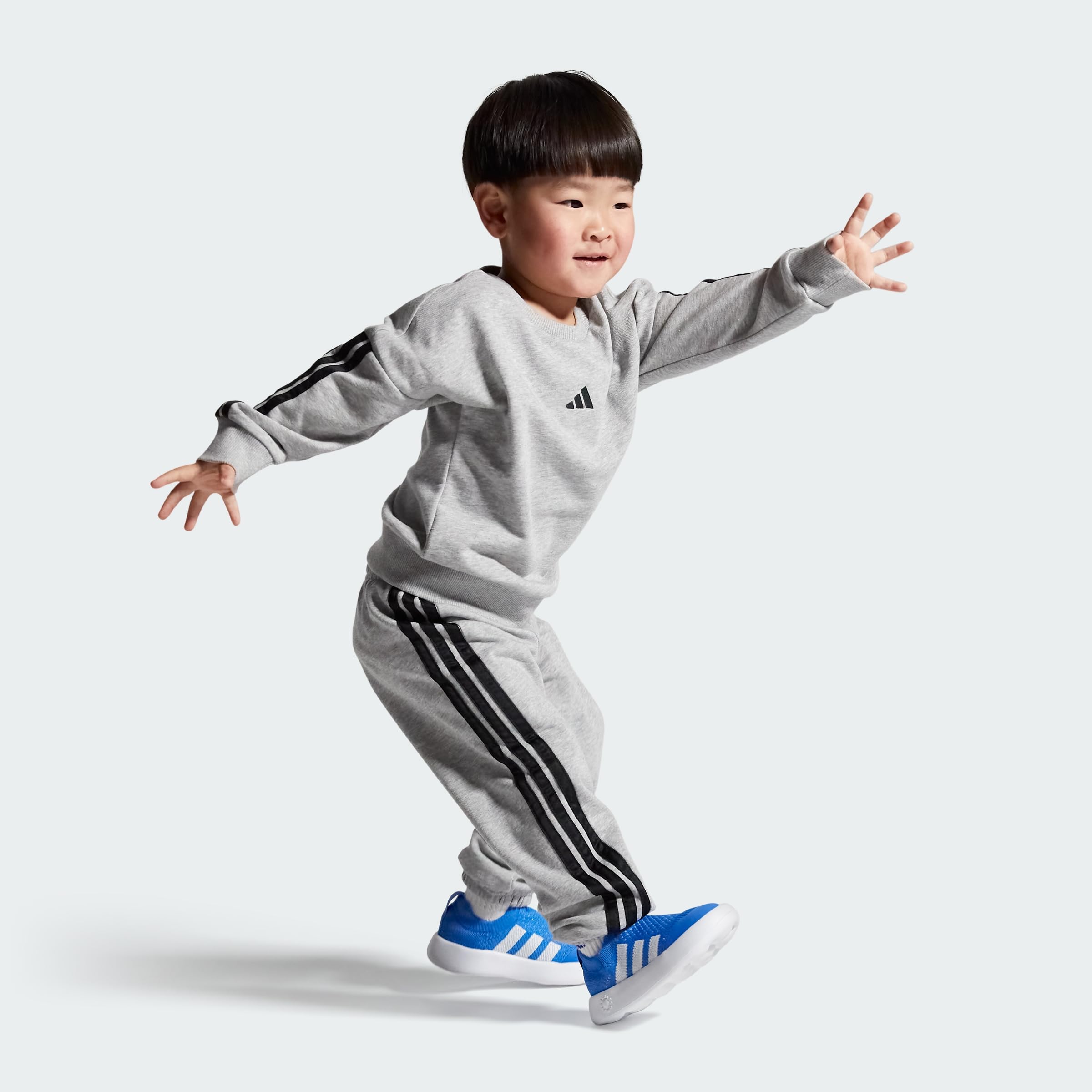 adidas Mixte Enfant TENSAUR Comfort Shoes Junior