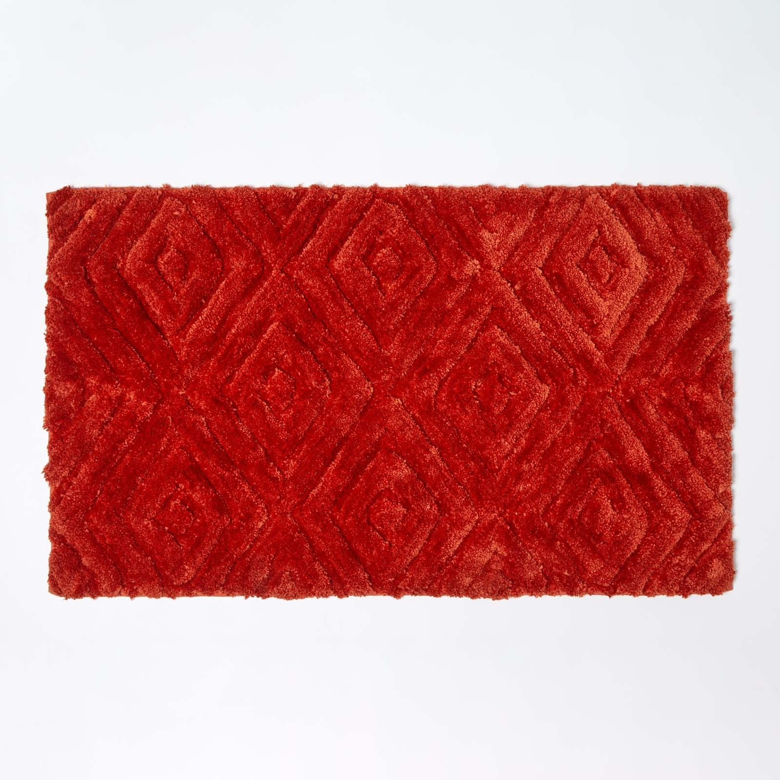 Homescapes Orange Super Absorbent Soft Ikat Burnt Bathmat With Plush Geometric Pattern And Non Slip Latex Backing, 50 X 80 Cm Large Shower Mat Machine Washable