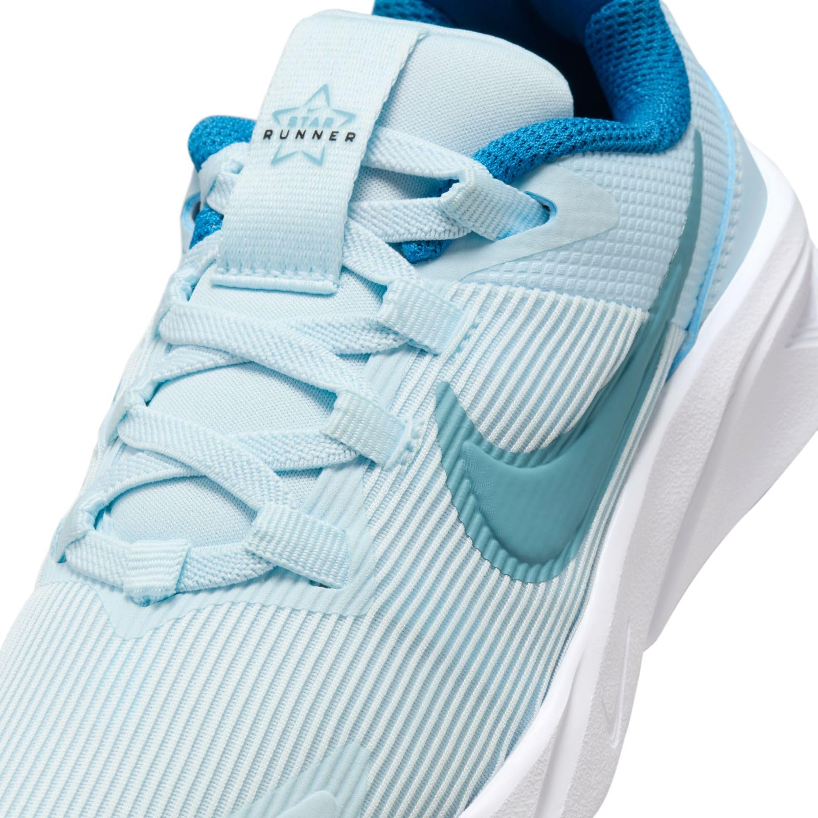 Nike Star Runner 4 Little Kids' Shoes (DX7614-404, Glacier Blue/Astronomy Blue) Size 3