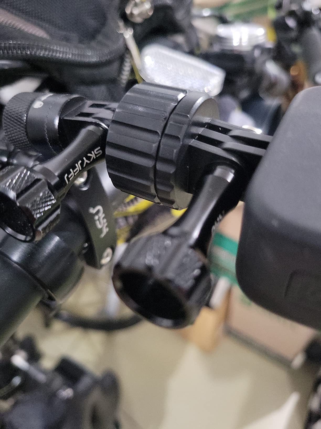 Strong, secure, quick mount