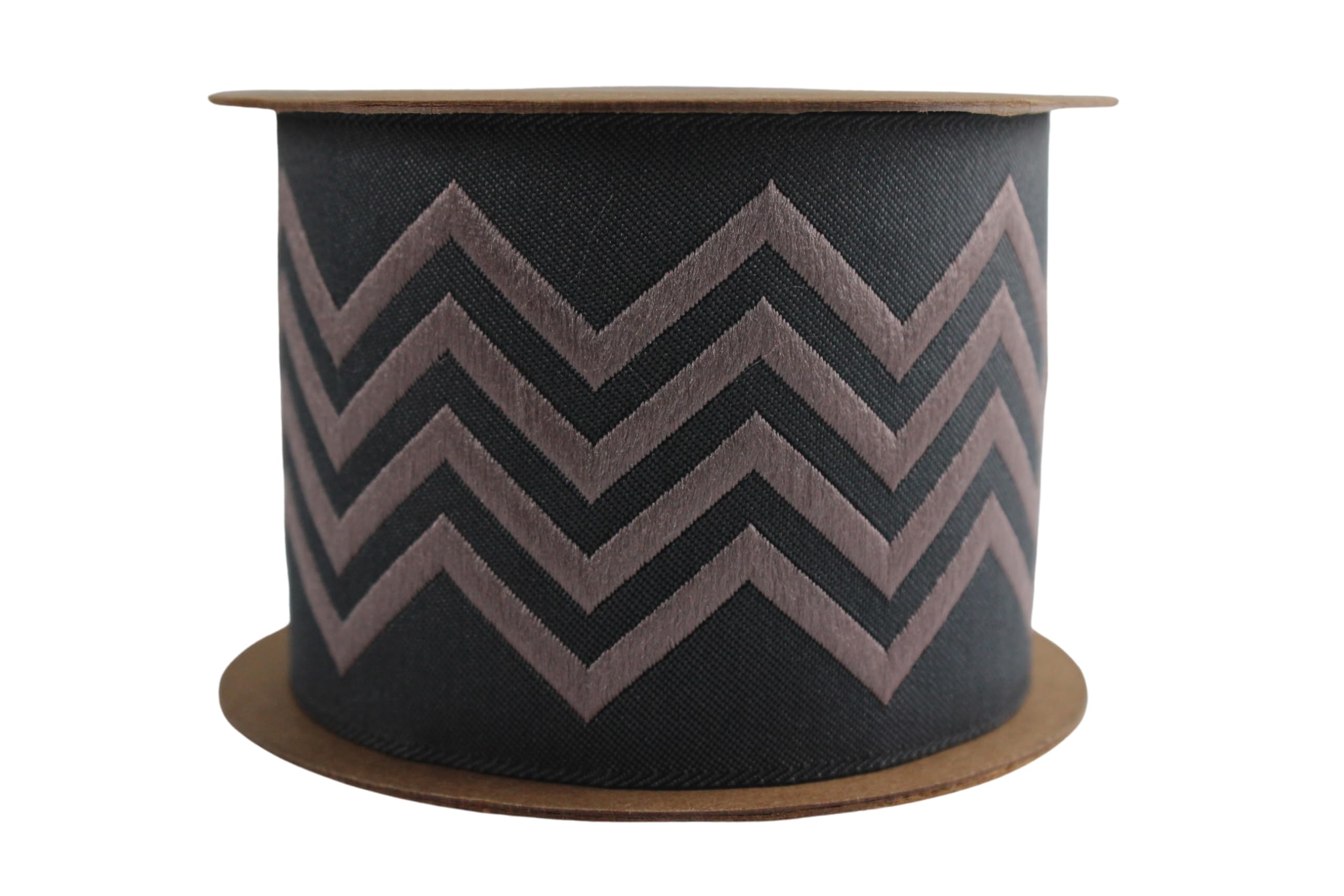 Ruban jacquard brodé zigzag pour rideaux : masquez vos ourlets défaits
