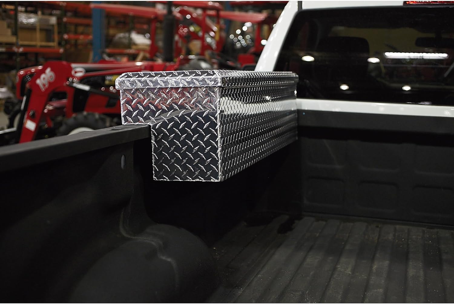 Northern Tool Side-Mount Truck Tool Box - Aluminum, Diamond Plate, Pull Handle Latch, 48in. x 11.5in. x 11in. Model Number 36012757