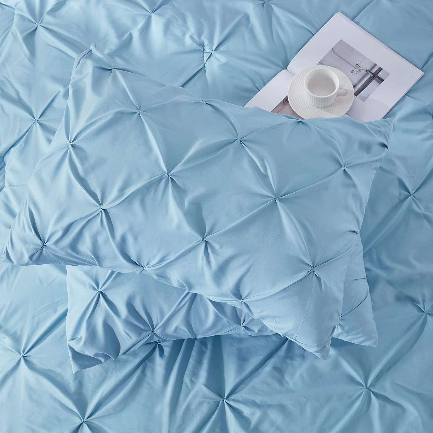 NexHome King Comforter Set Pintuck Spa Blue Comforter Set Soft Pinch Pleat Microfiber Lightweight Down Alternative All Season 3 Pieces Bedding Comforters & Sets(1 Comforter 2 Pillow Shams)