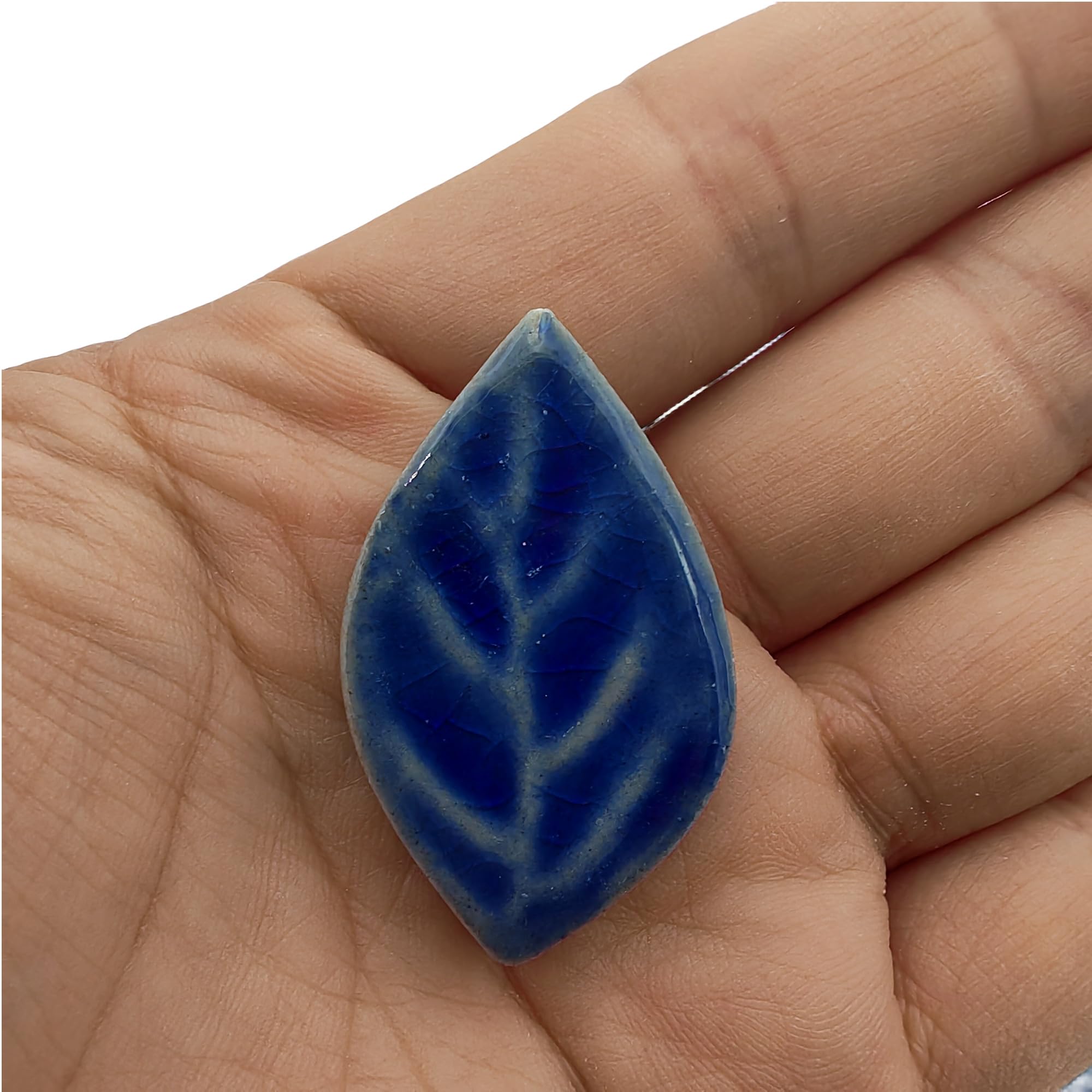 Uonlytech 30-Pack Leaf Shaped Glass Tiles – Peacock Blue Green, Smooth Surface, 1.97 X 0.59 Inch – For Mosaics, Vases, Crafts, And DIY Decor