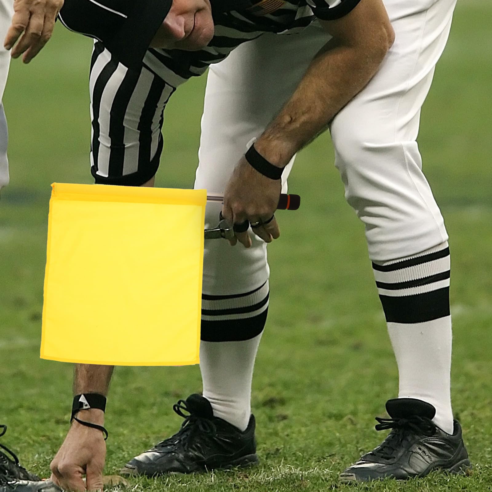 UPKOCH 3Pcs Bandiera Arbitro Bandiera Rossa Calcio Rosso Compleanno Assistente Arbitro Bandiere Rugby Bandiere Guardalinee Bandiere di Segnale Sventolando Bandiera per La Partita di
